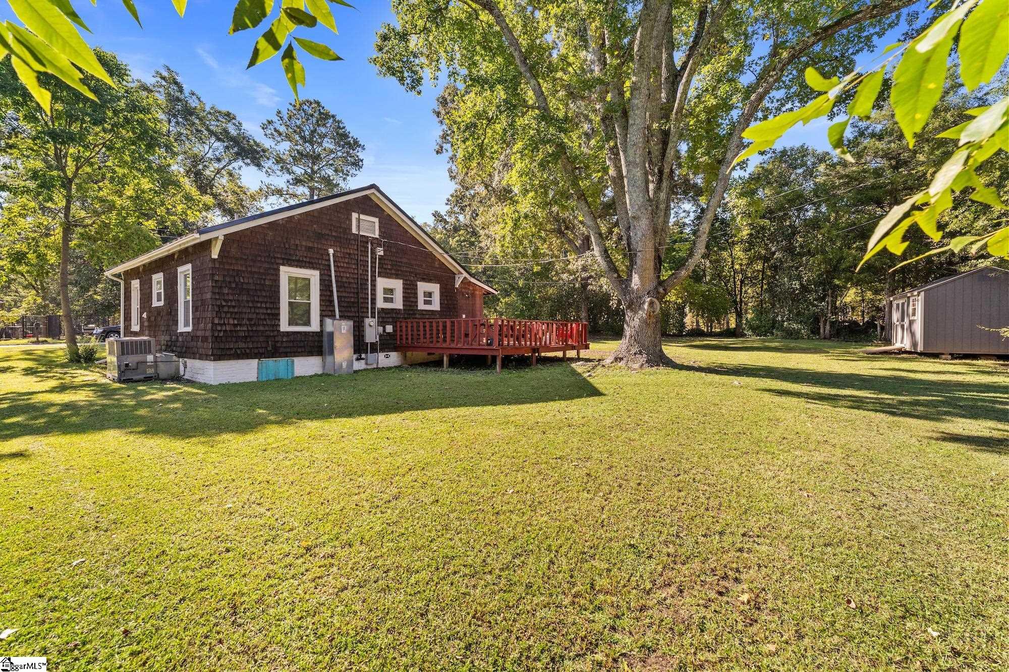 304 Langley Street Property Photo 24