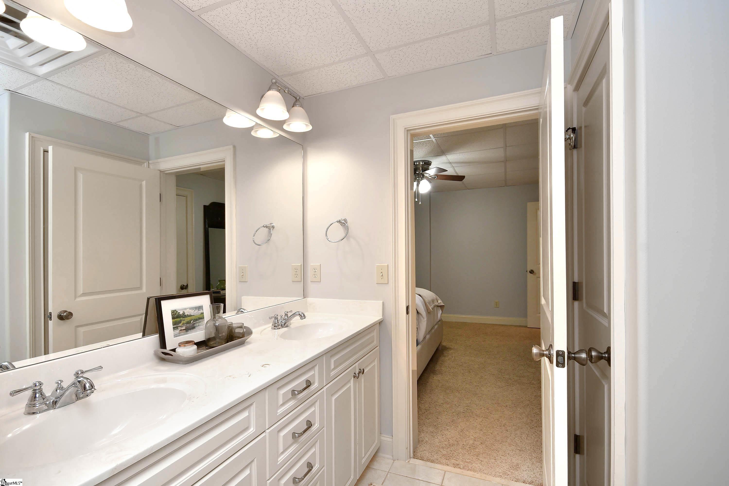 131 Reserve Drive Property Photo 37