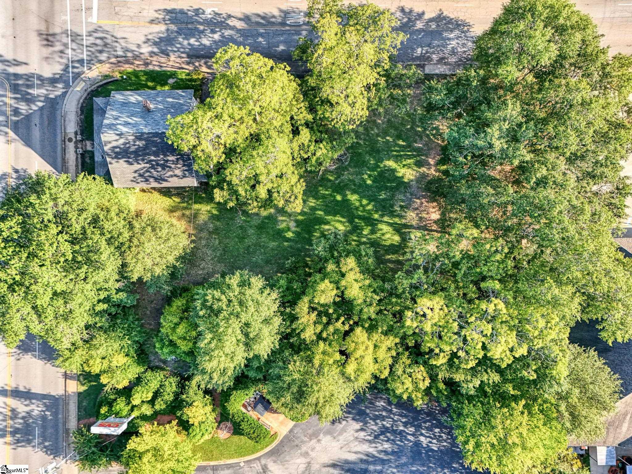220 Hampton Avenue Property Photo 17