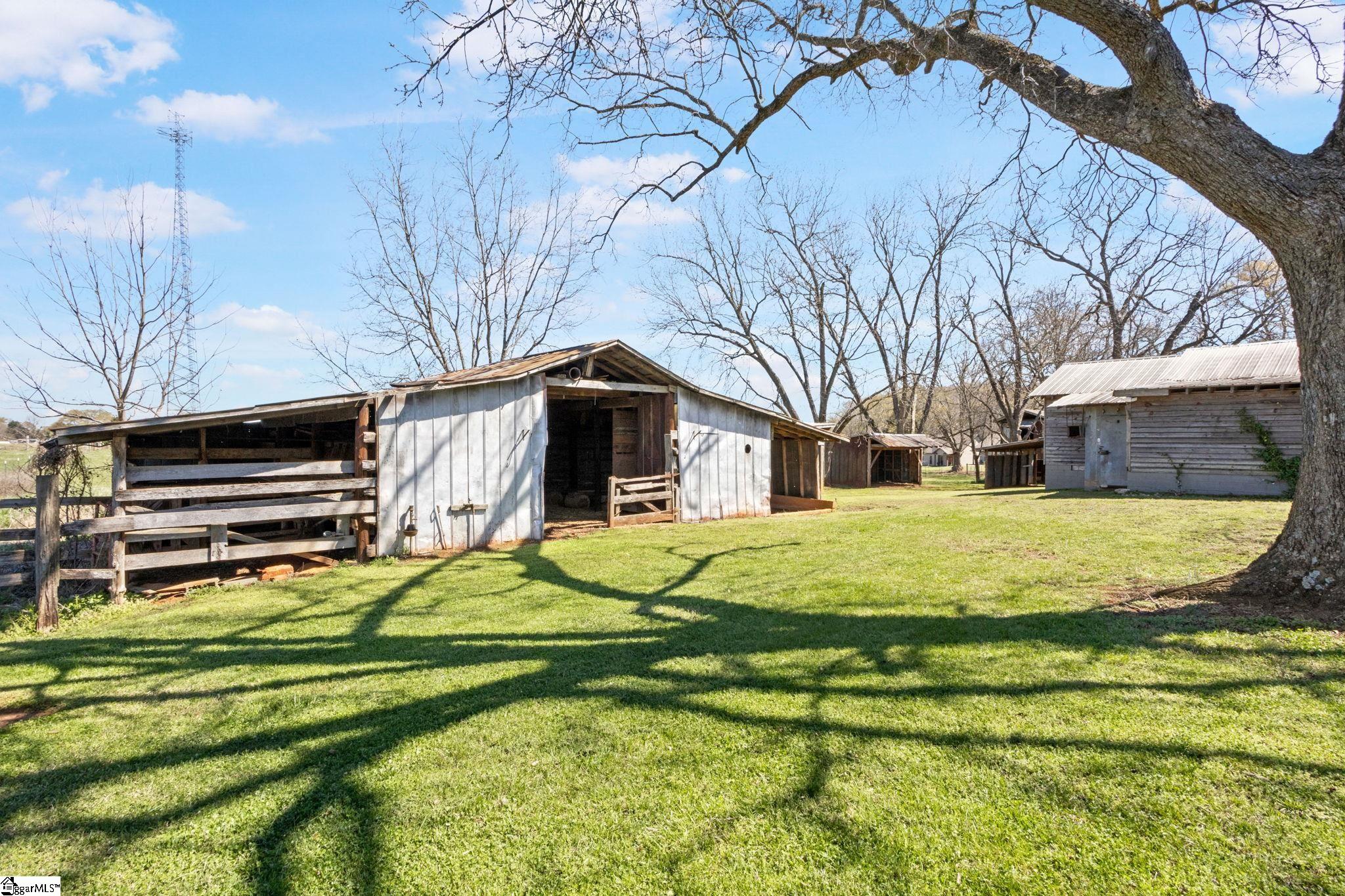 108 Main Street Property Photo 48