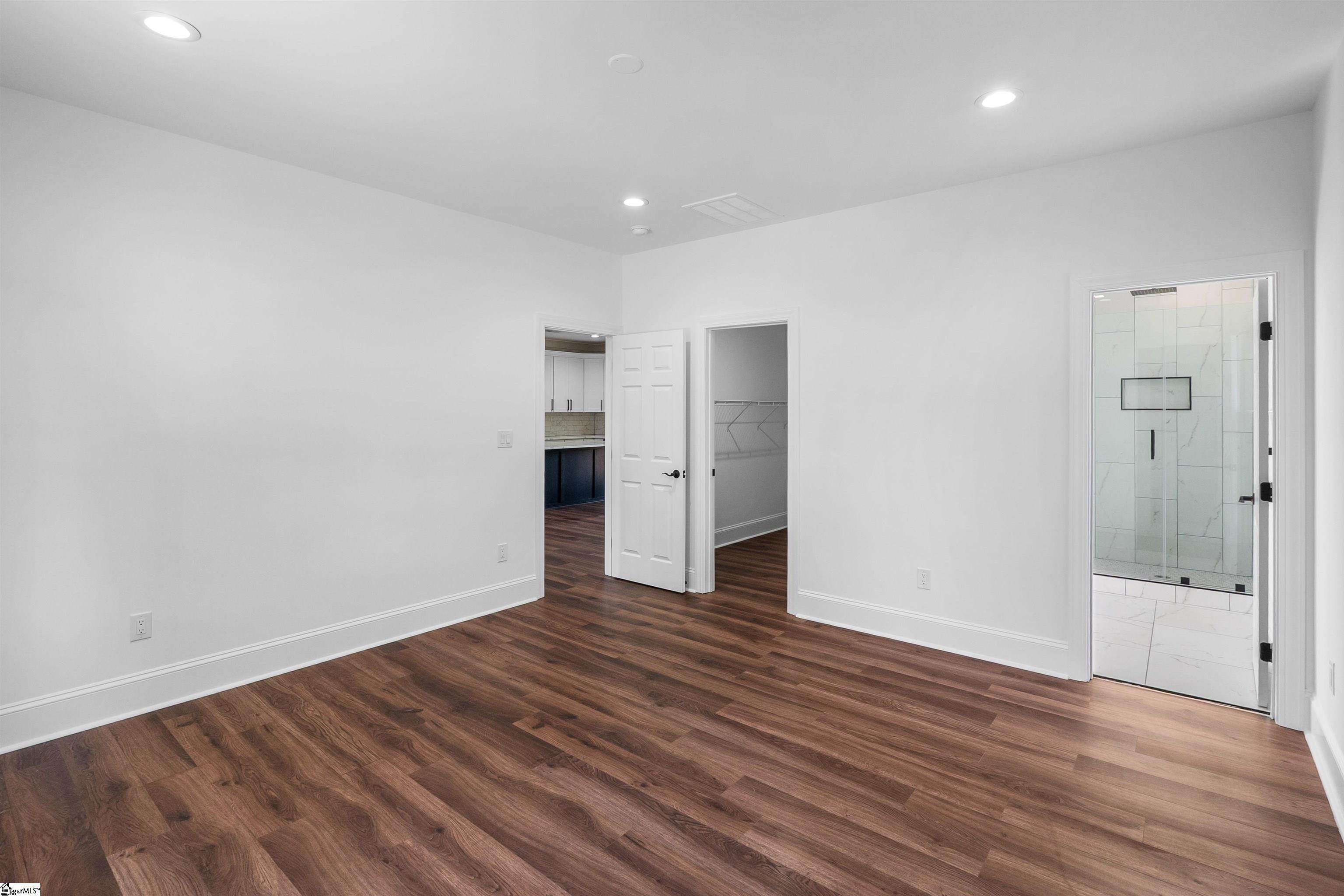 105 Bailey Street Property Photo 8