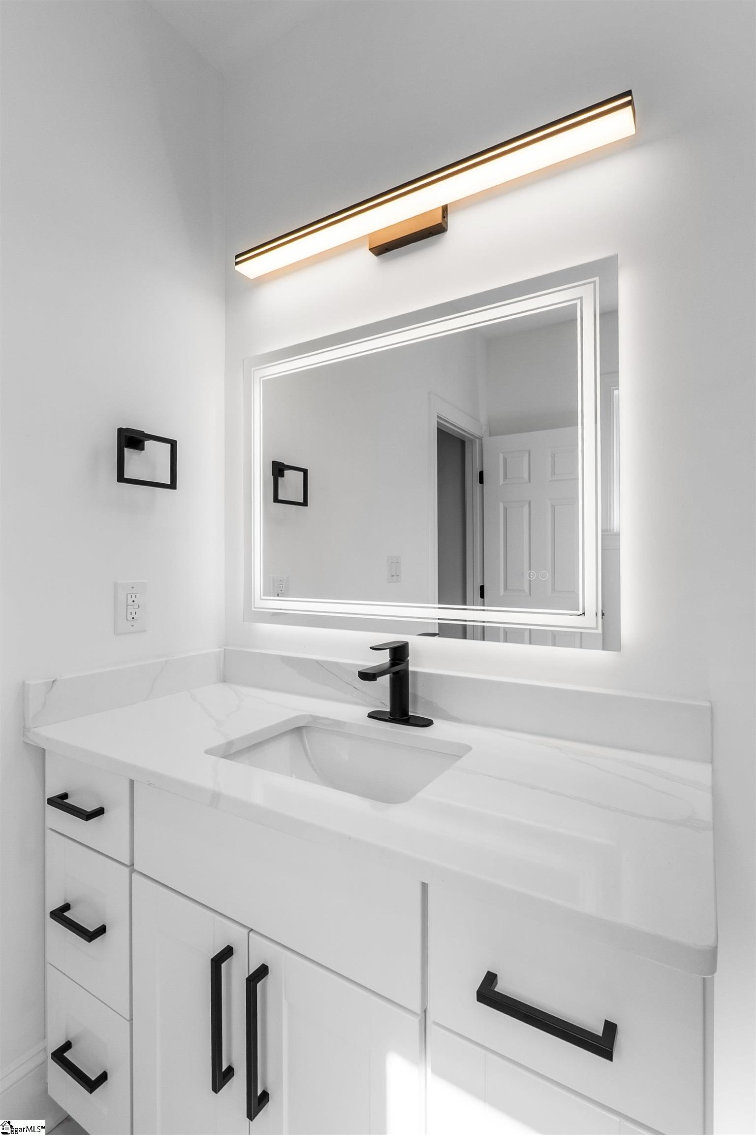 105 Bailey Street Property Photo 11