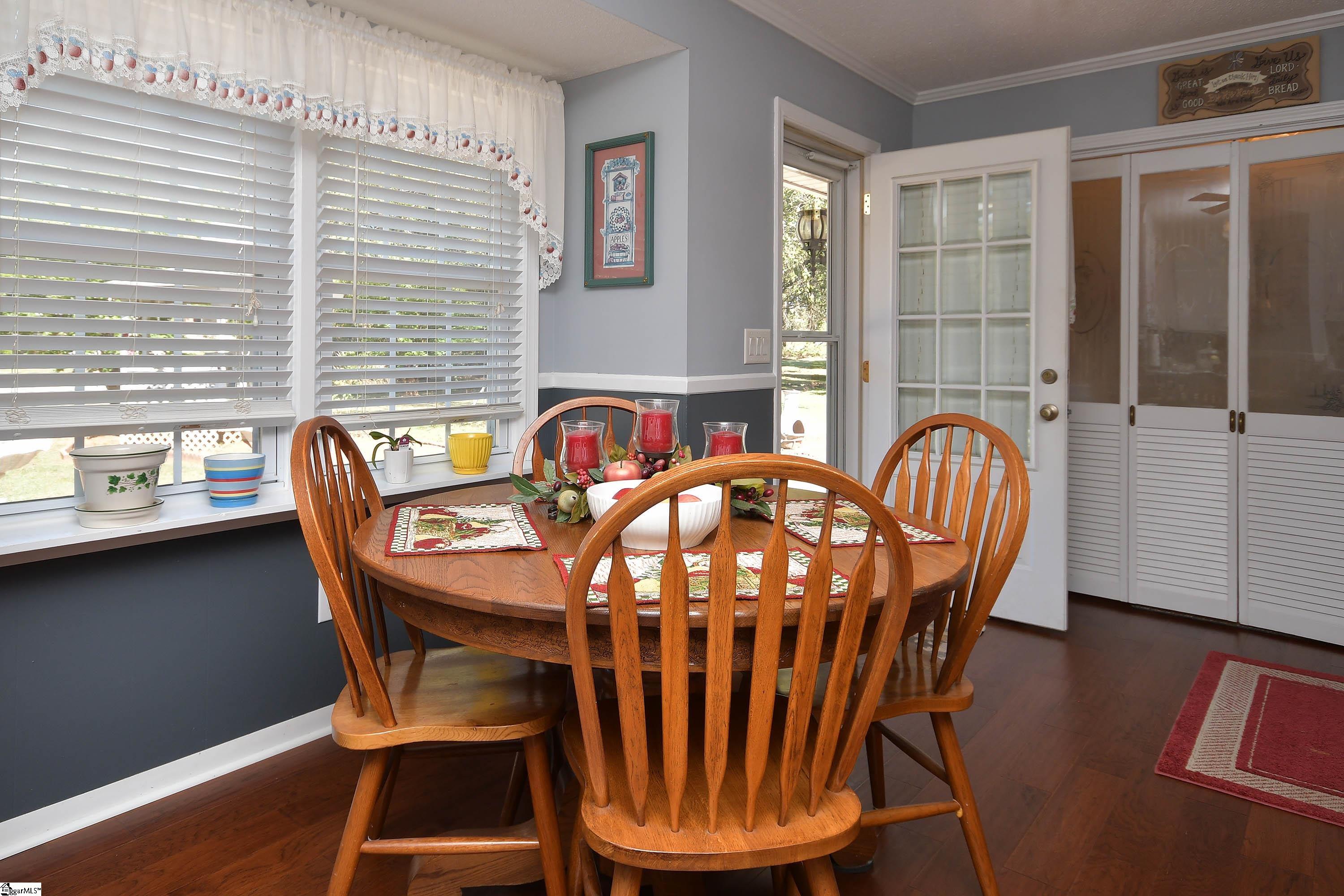 813 Ivy Circle Property Photo 11