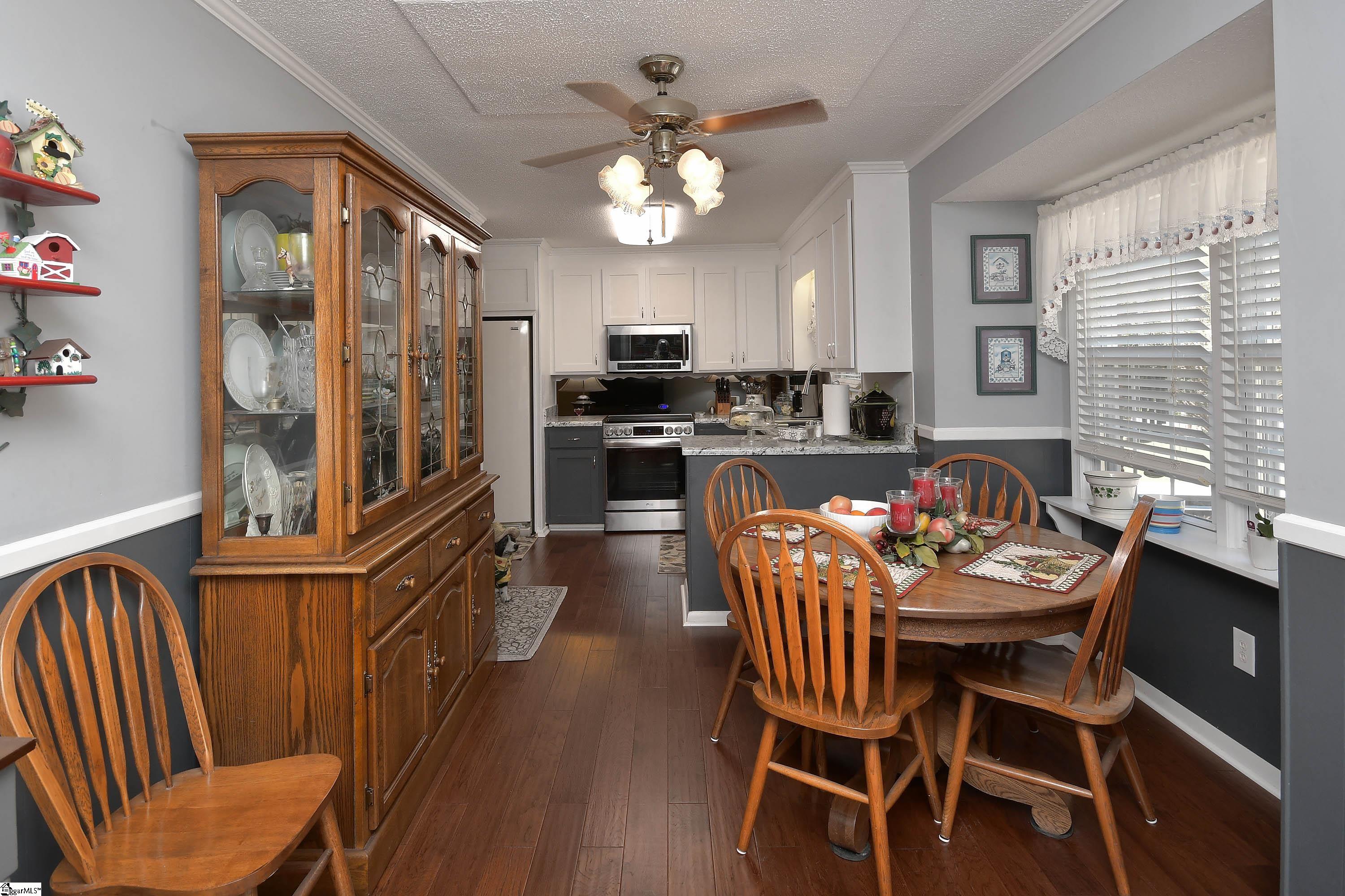 813 Ivy Circle Property Photo 12