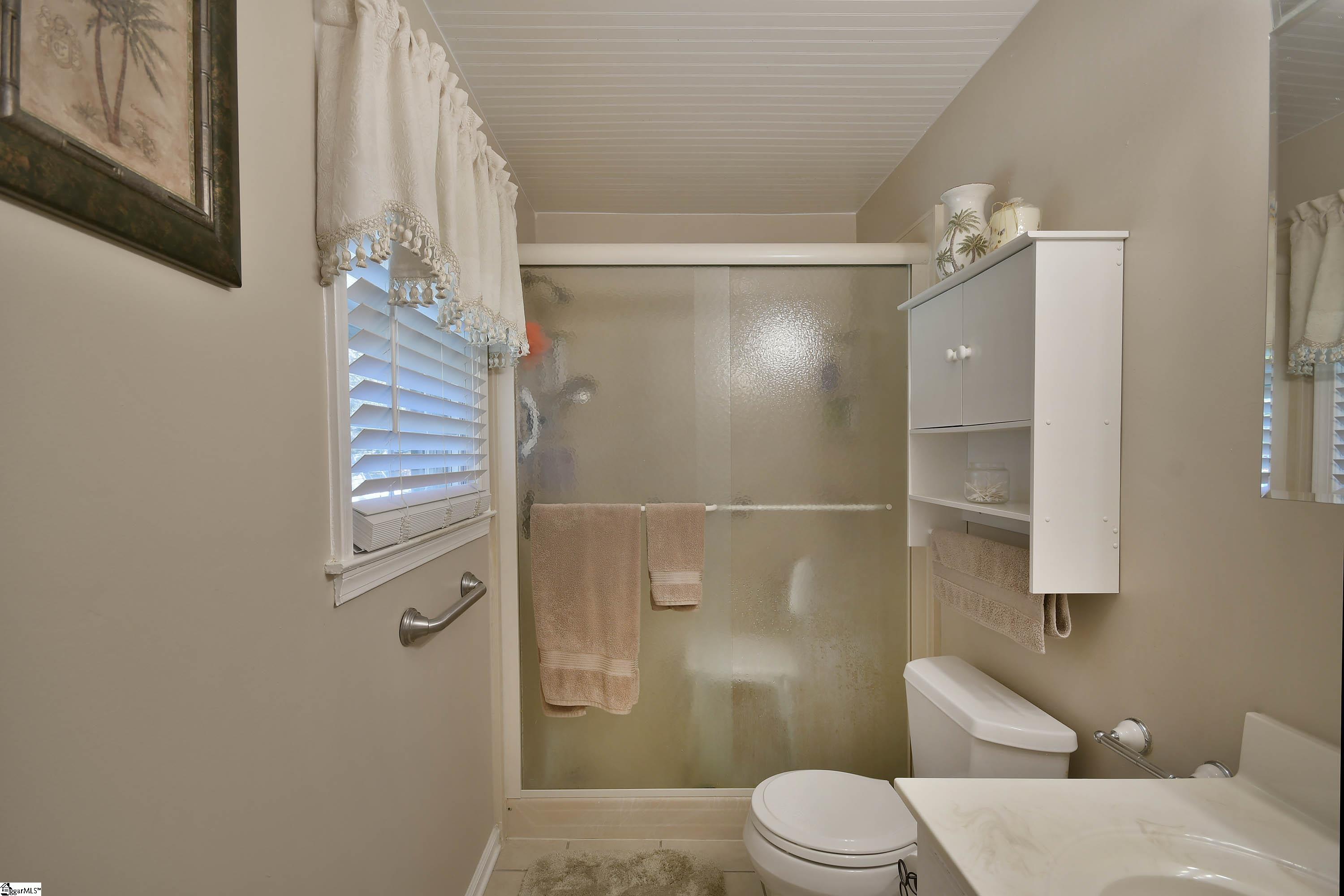 813 Ivy Circle Property Photo 15