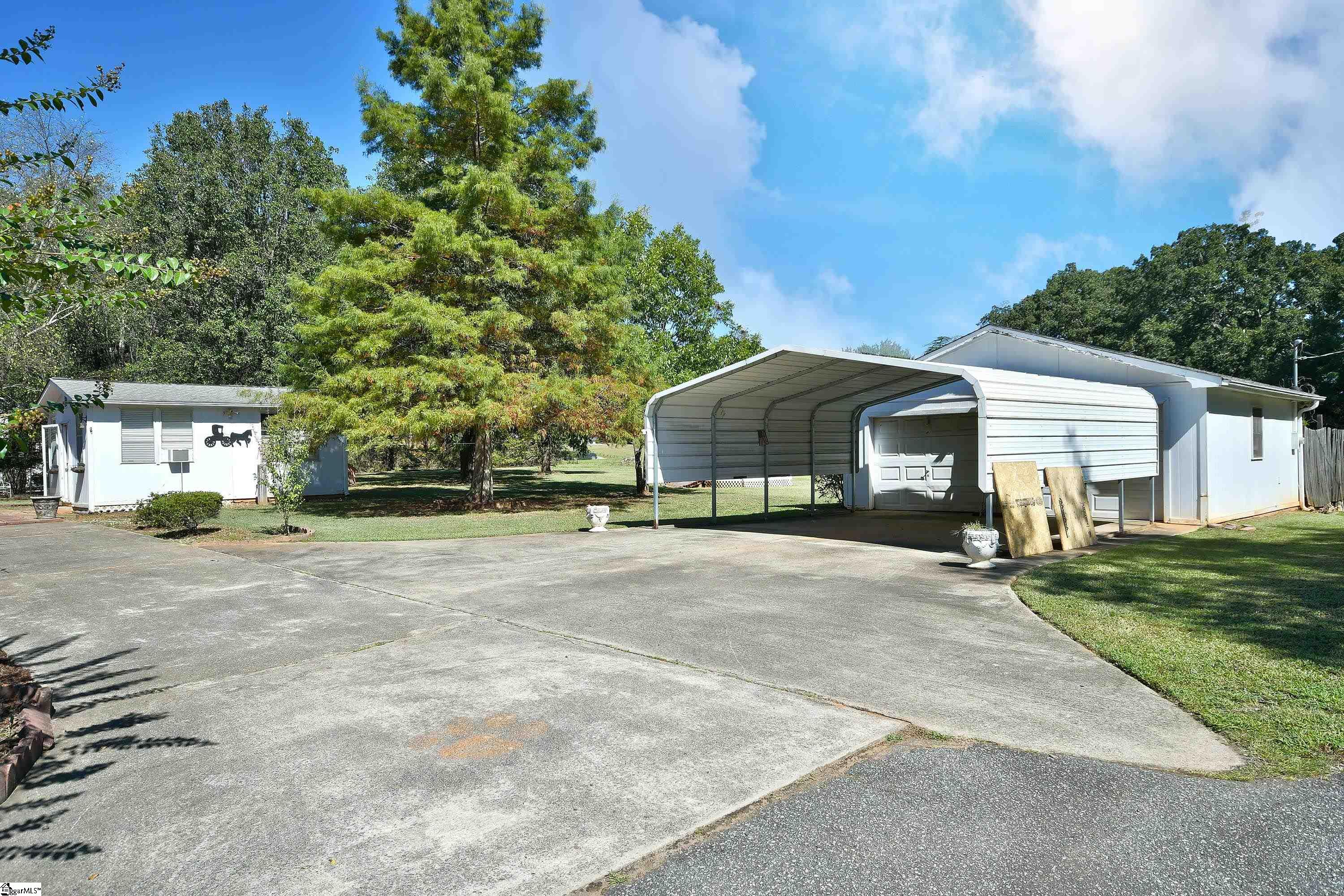 813 Ivy Circle Property Photo 26