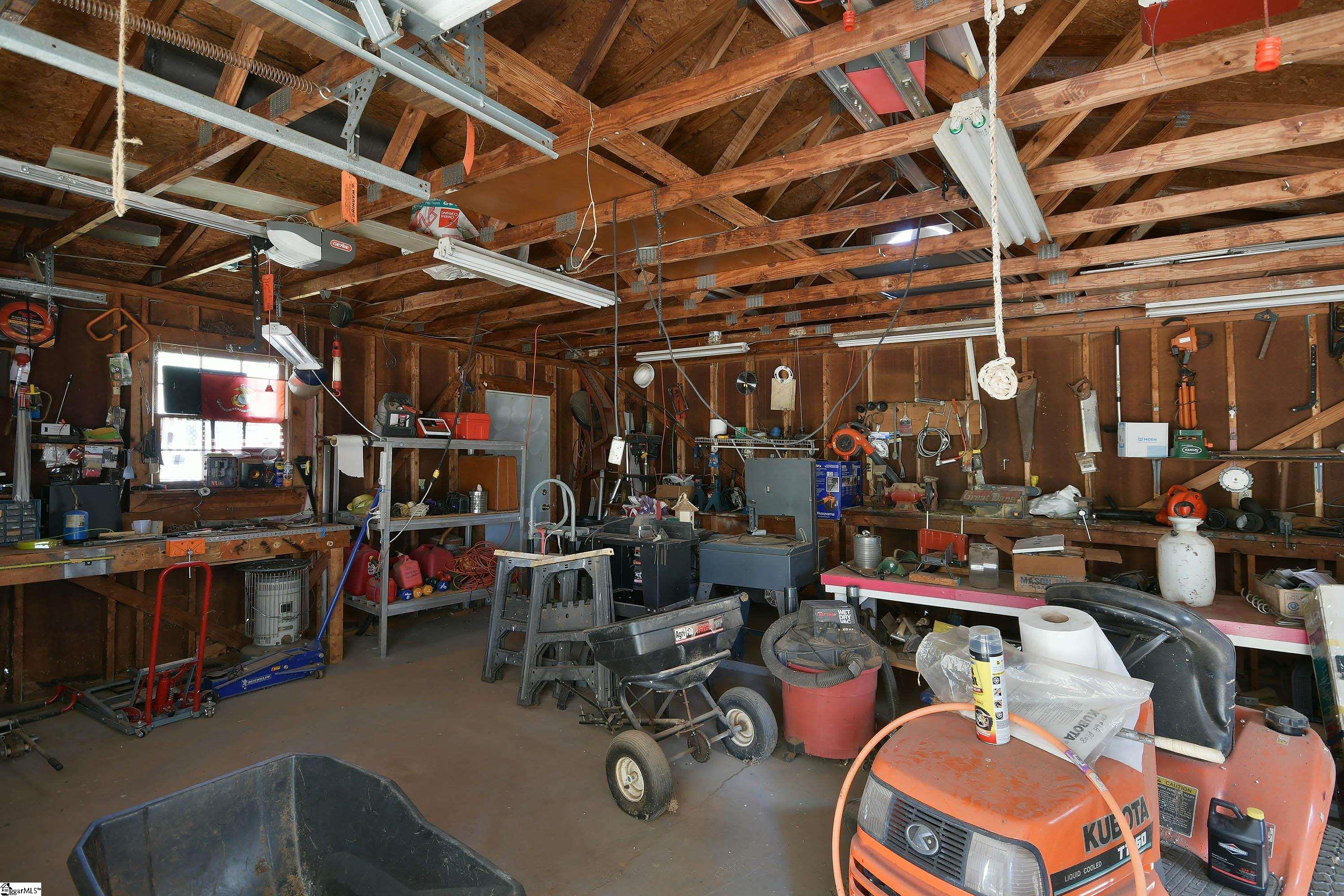 813 Ivy Circle Property Photo 27