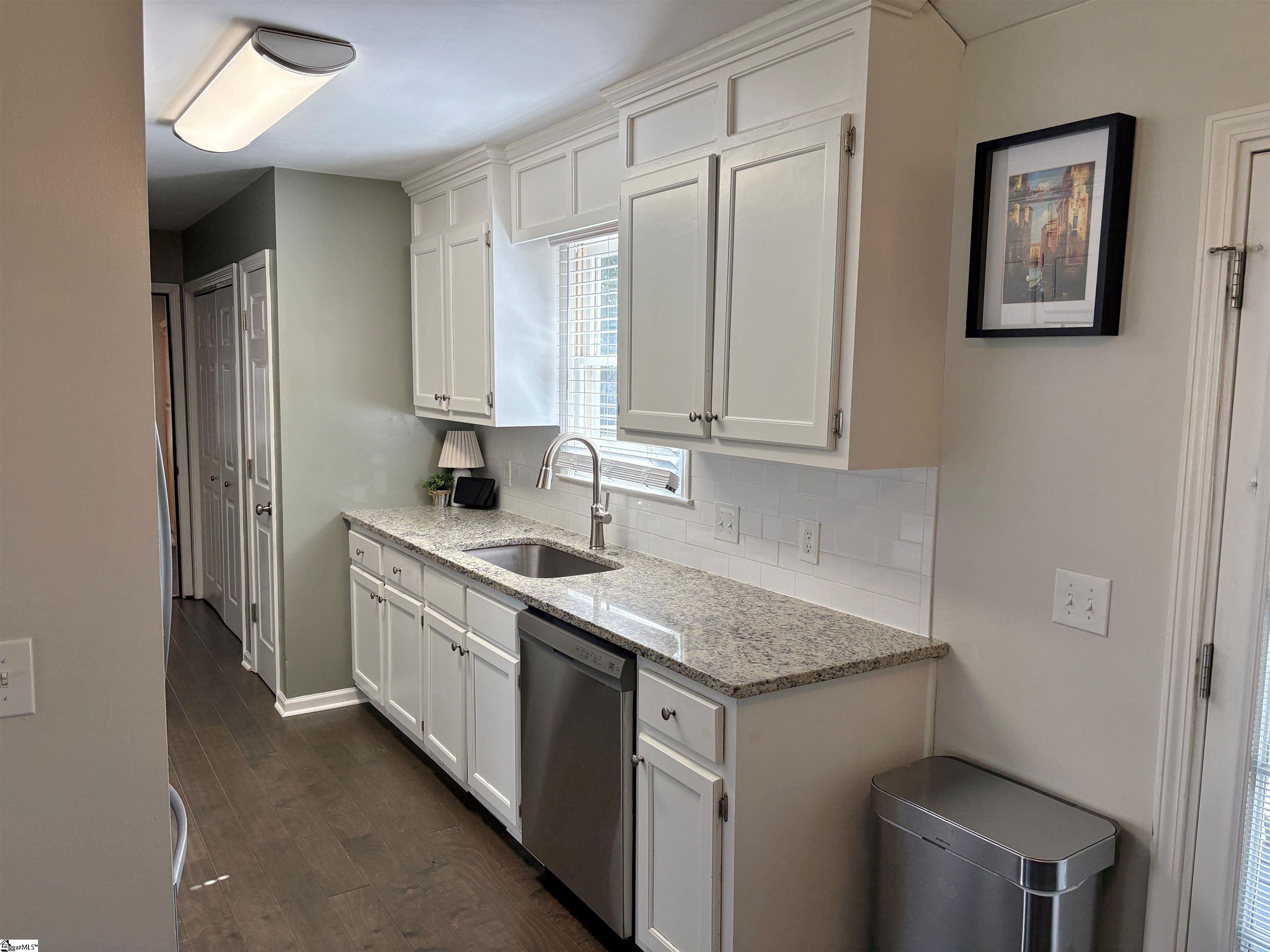 120 Oak Valley Drive Property Photo 13