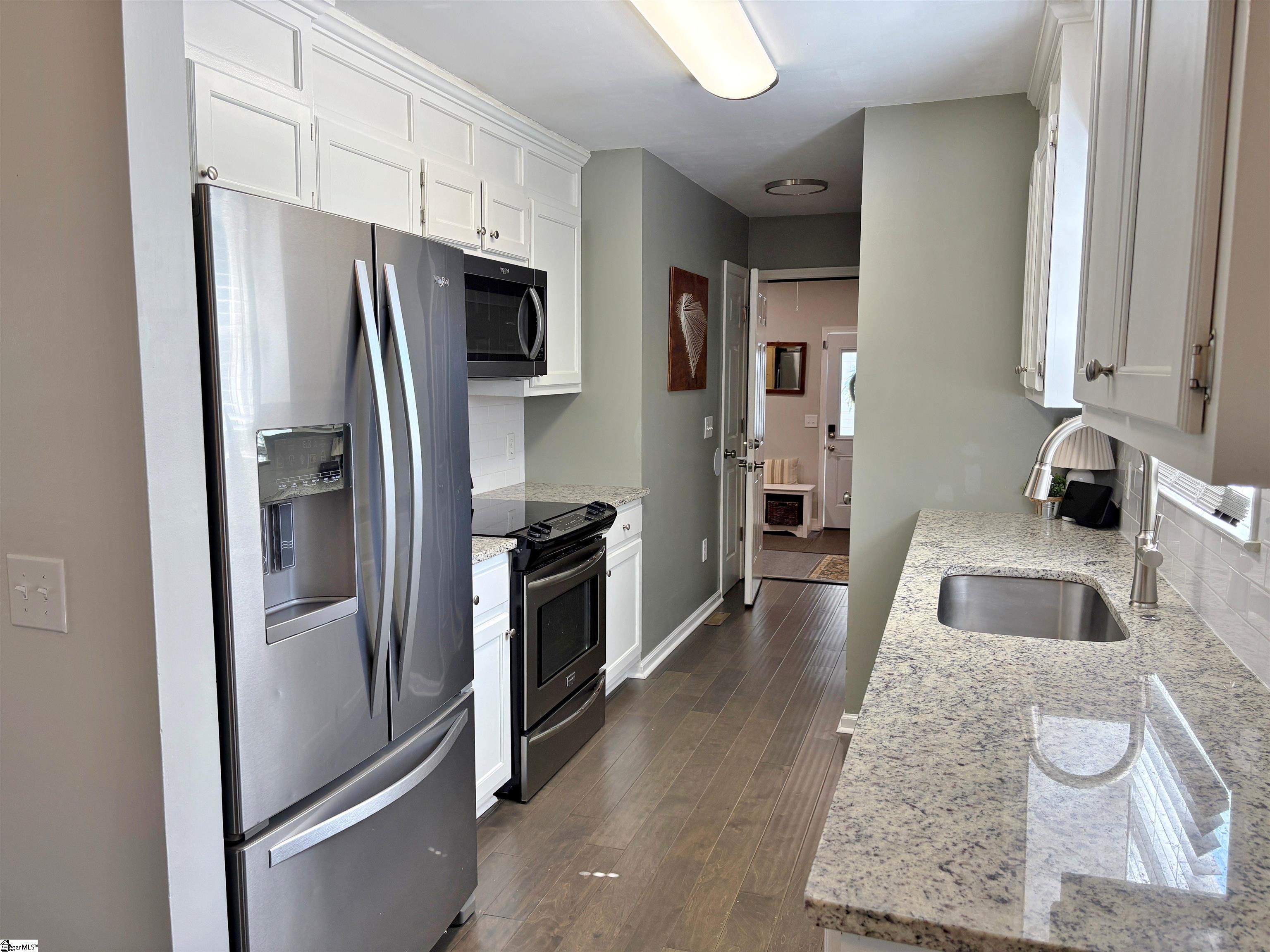 120 Oak Valley Drive Property Photo 14