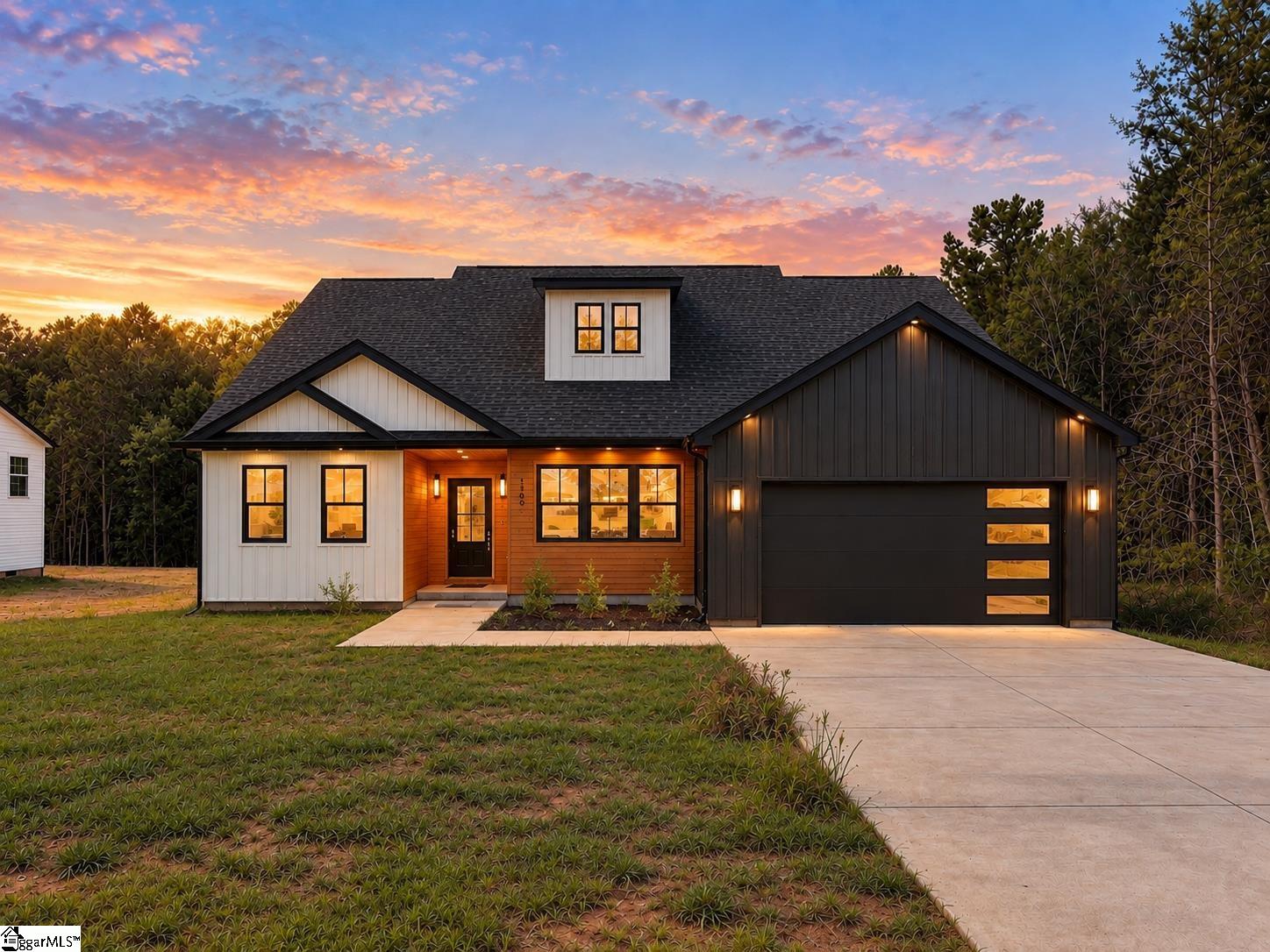 488 Skyline Drive Property Photo 1