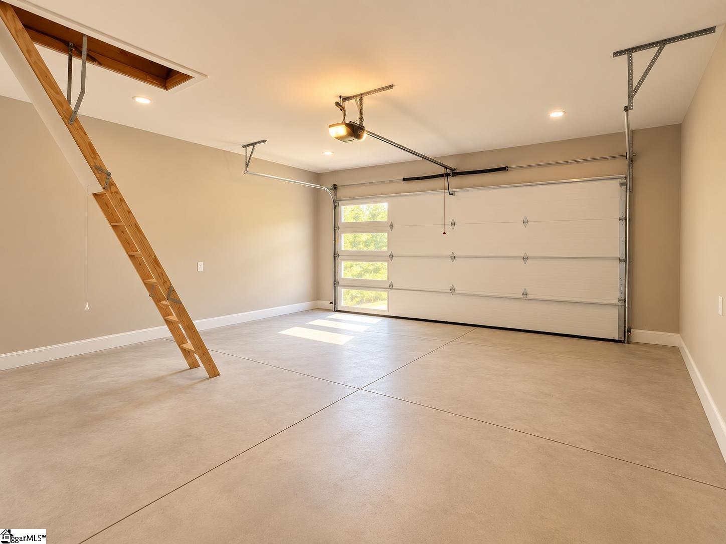 488 Skyline Drive Property Photo 46