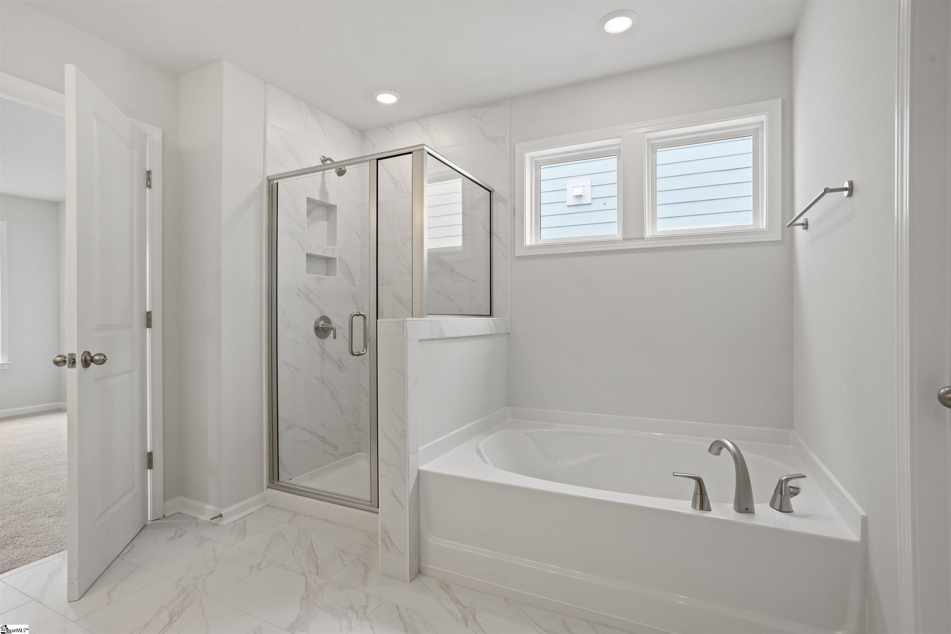 555 Hydrangea Street Property Photo 22