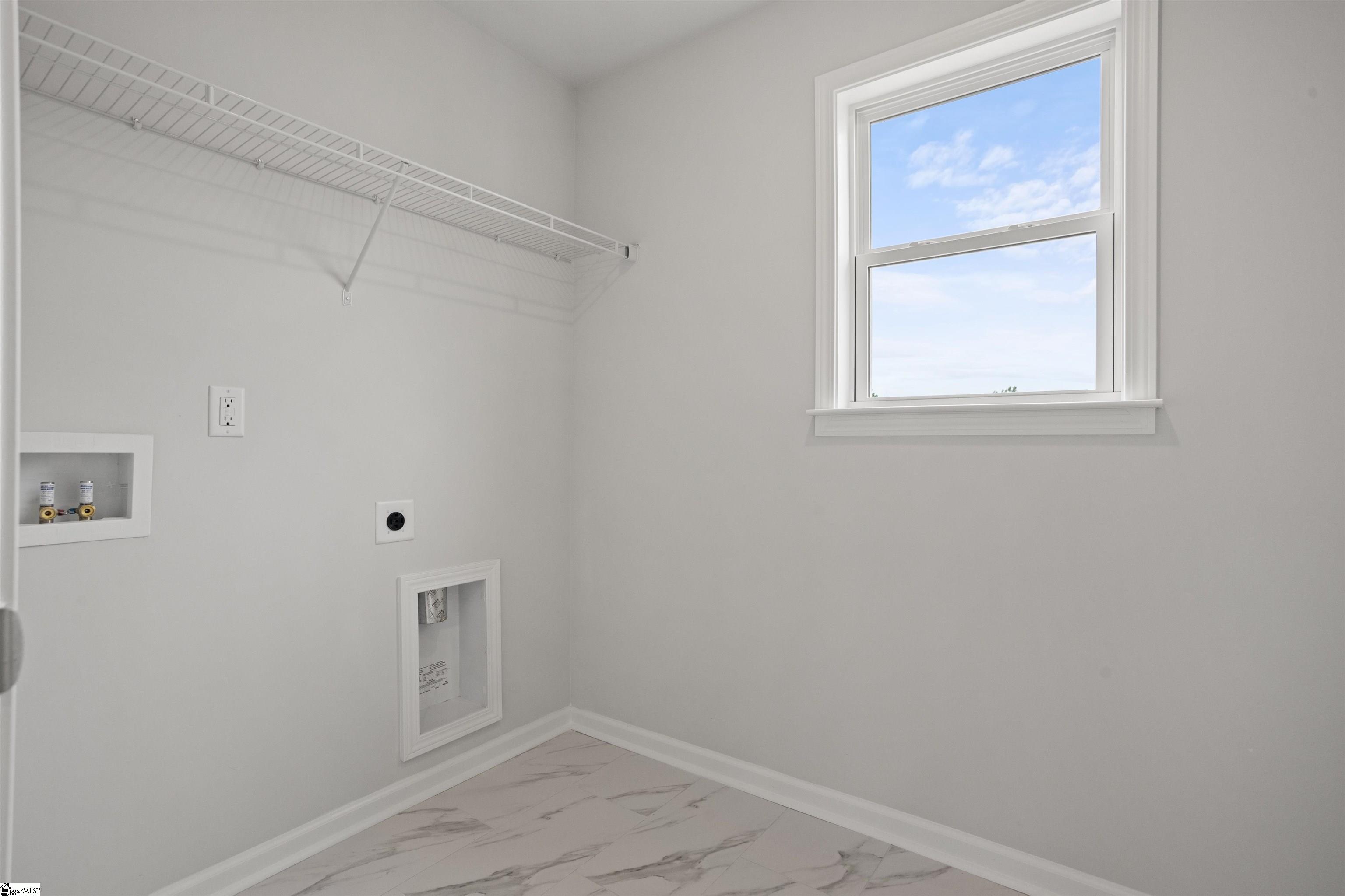 555 Hydrangea Street Property Photo 26