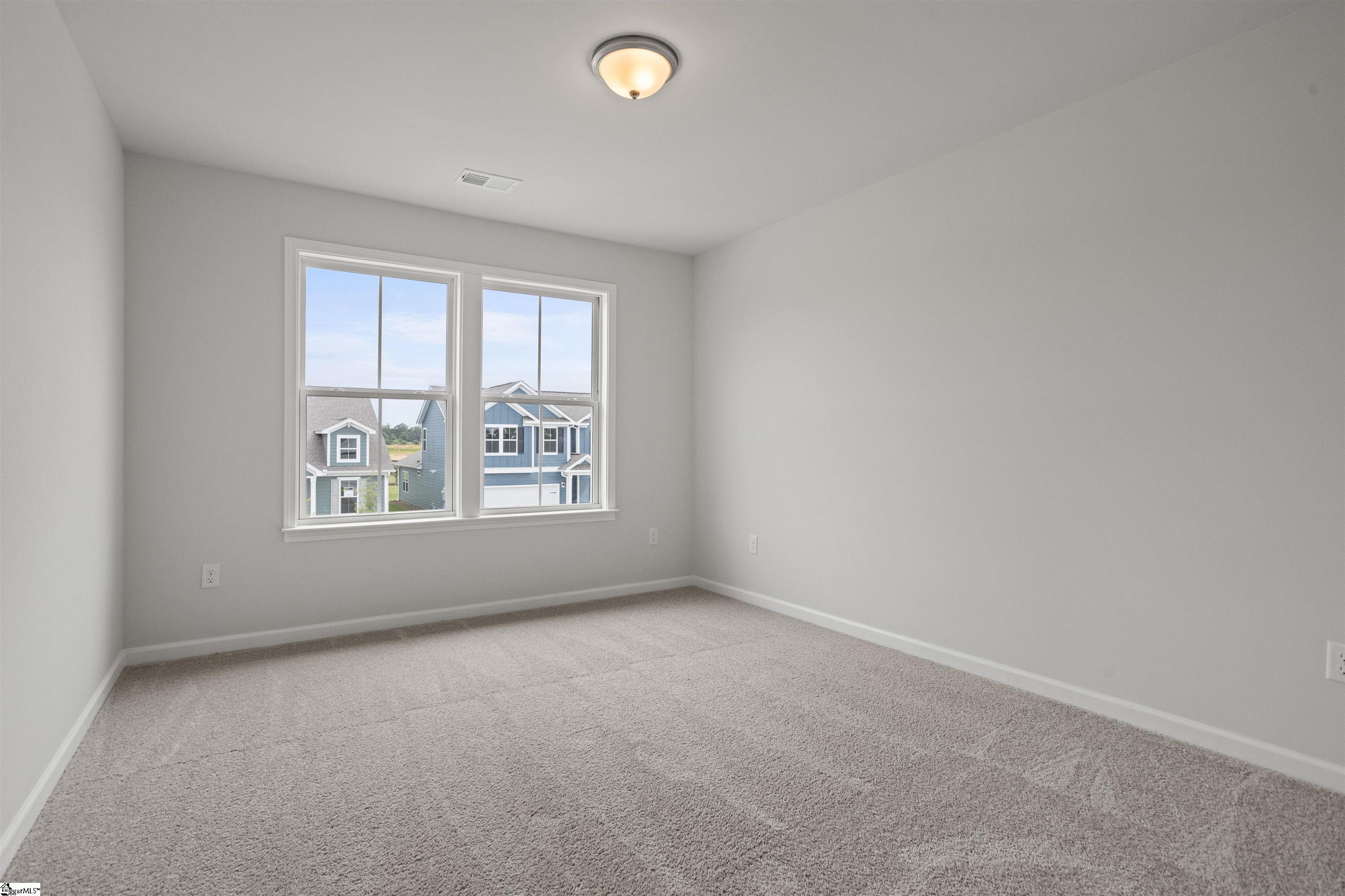 555 Hydrangea Street Property Photo 31