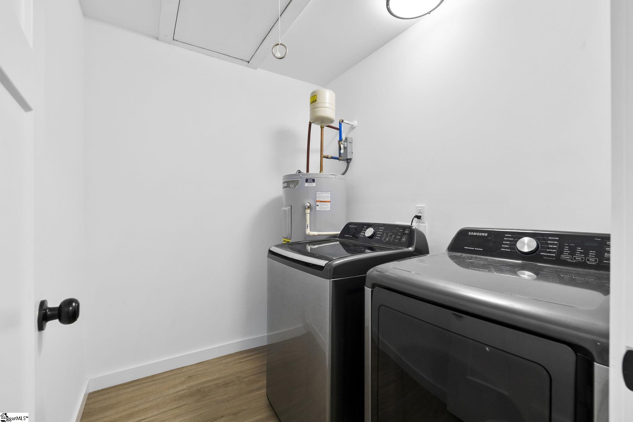 433 Burns Road Property Photo 16