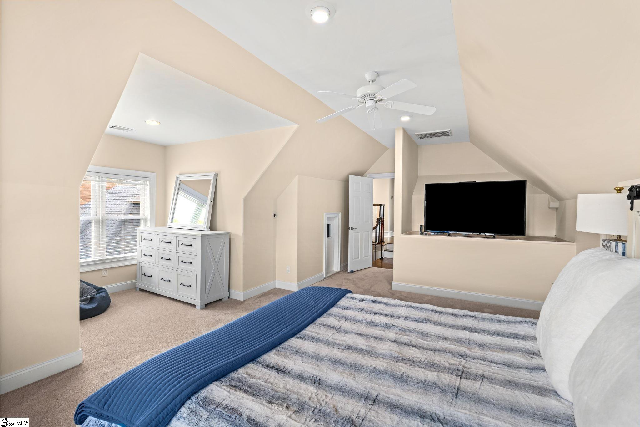 677 Driftwood Drive Property Photo 21
