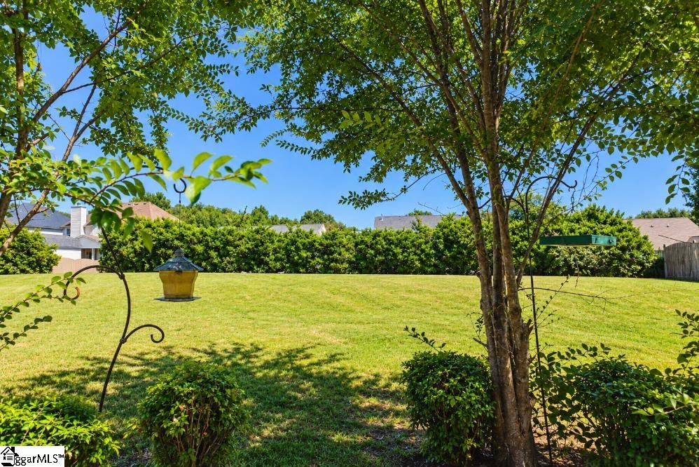 516 Thurston Court Property Photo 4