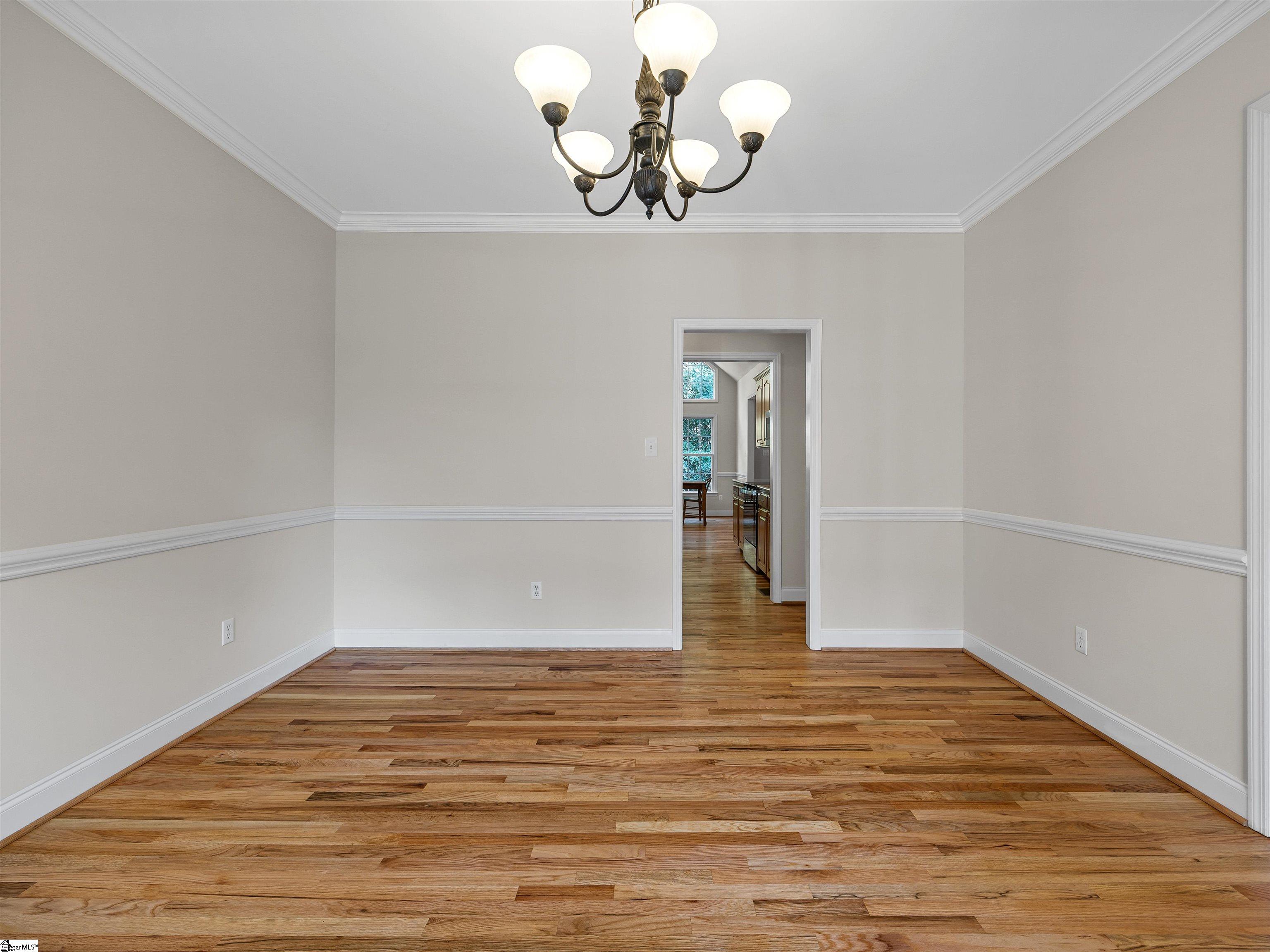 516 Moores Crossing Property Photo 17