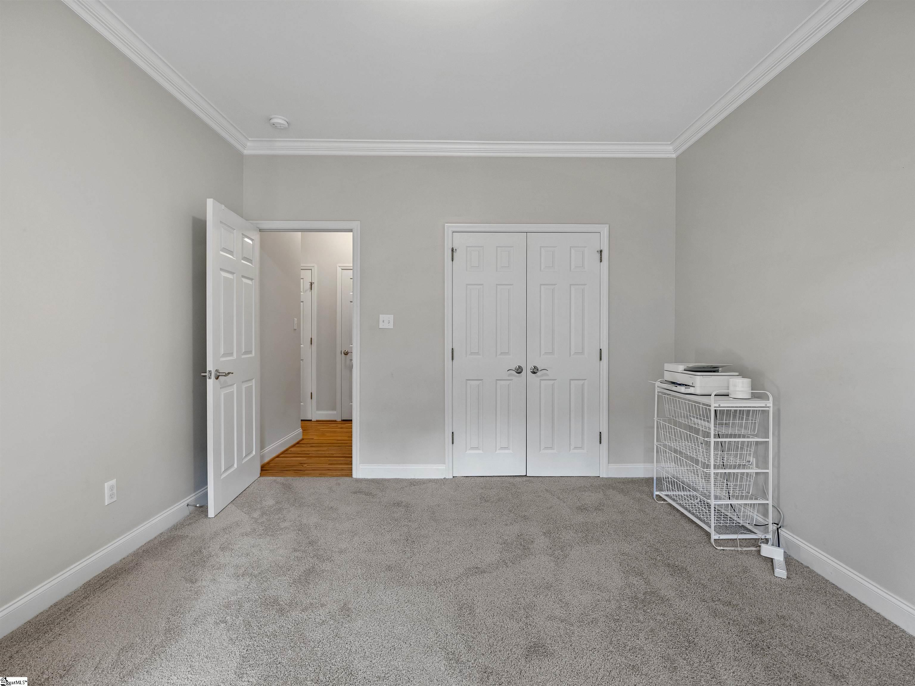 516 Moores Crossing Property Photo 29