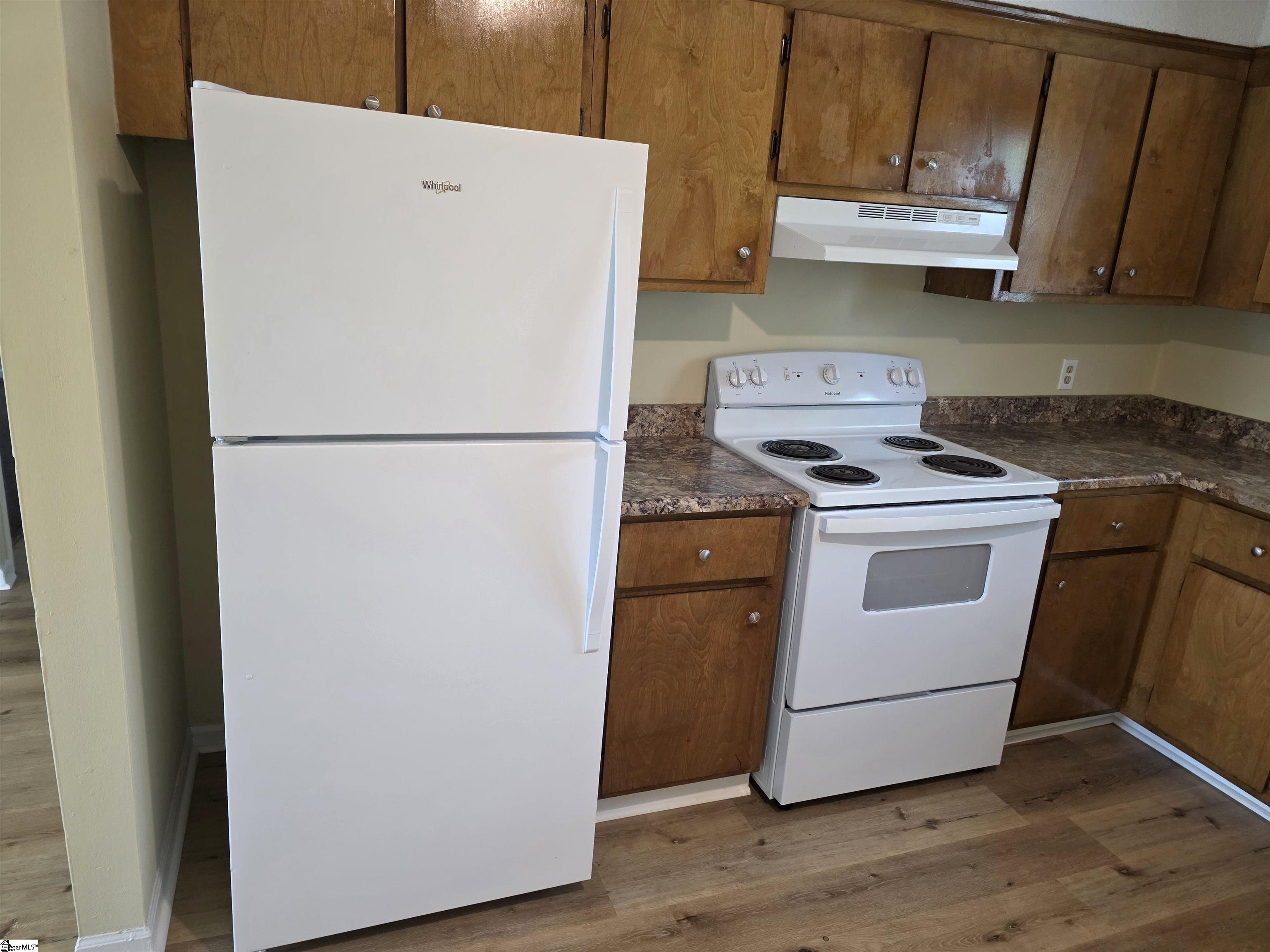 713 E Curtis Street Property Photo 5