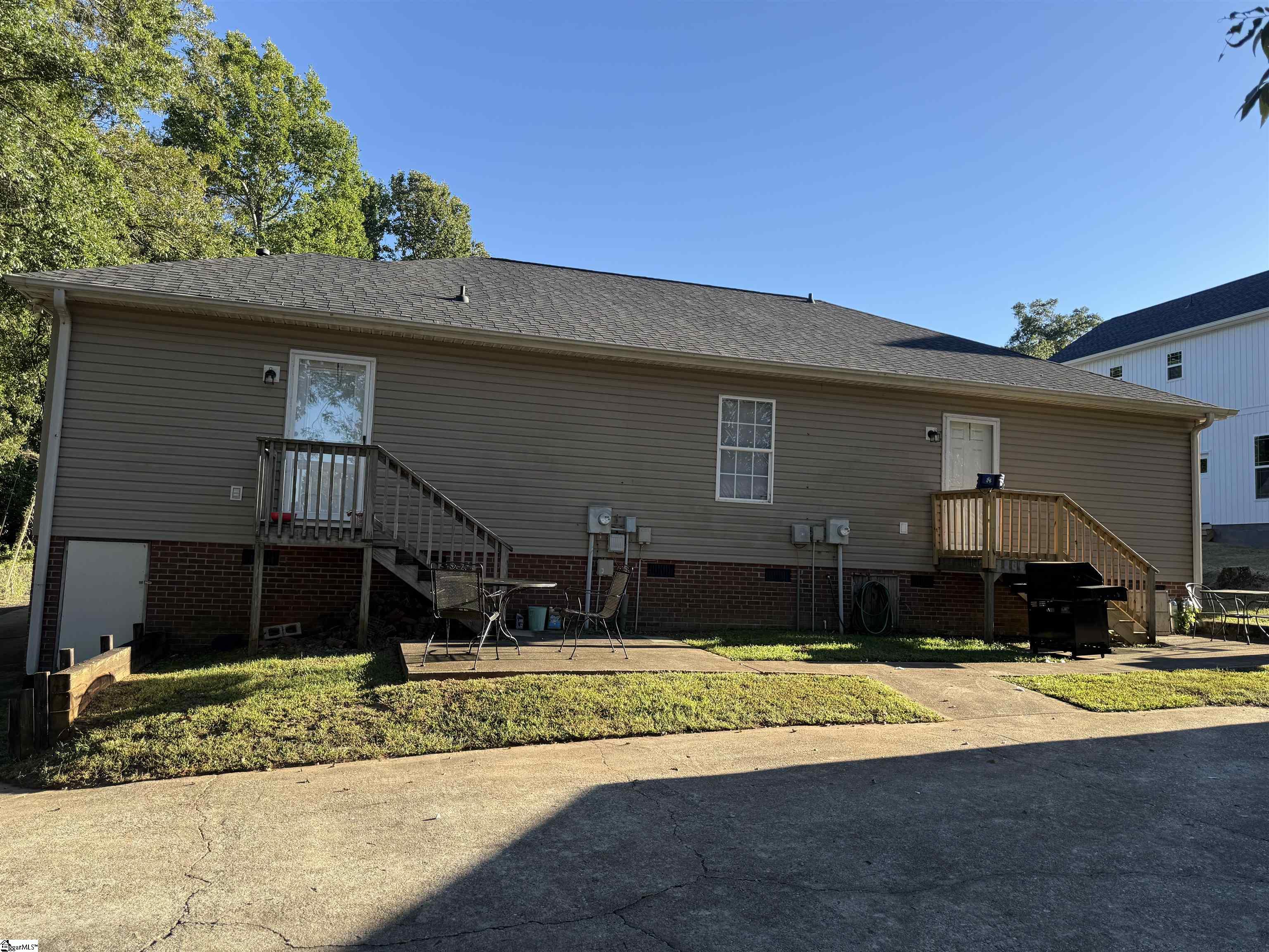 211 Wildwood Drive Property Photo 27