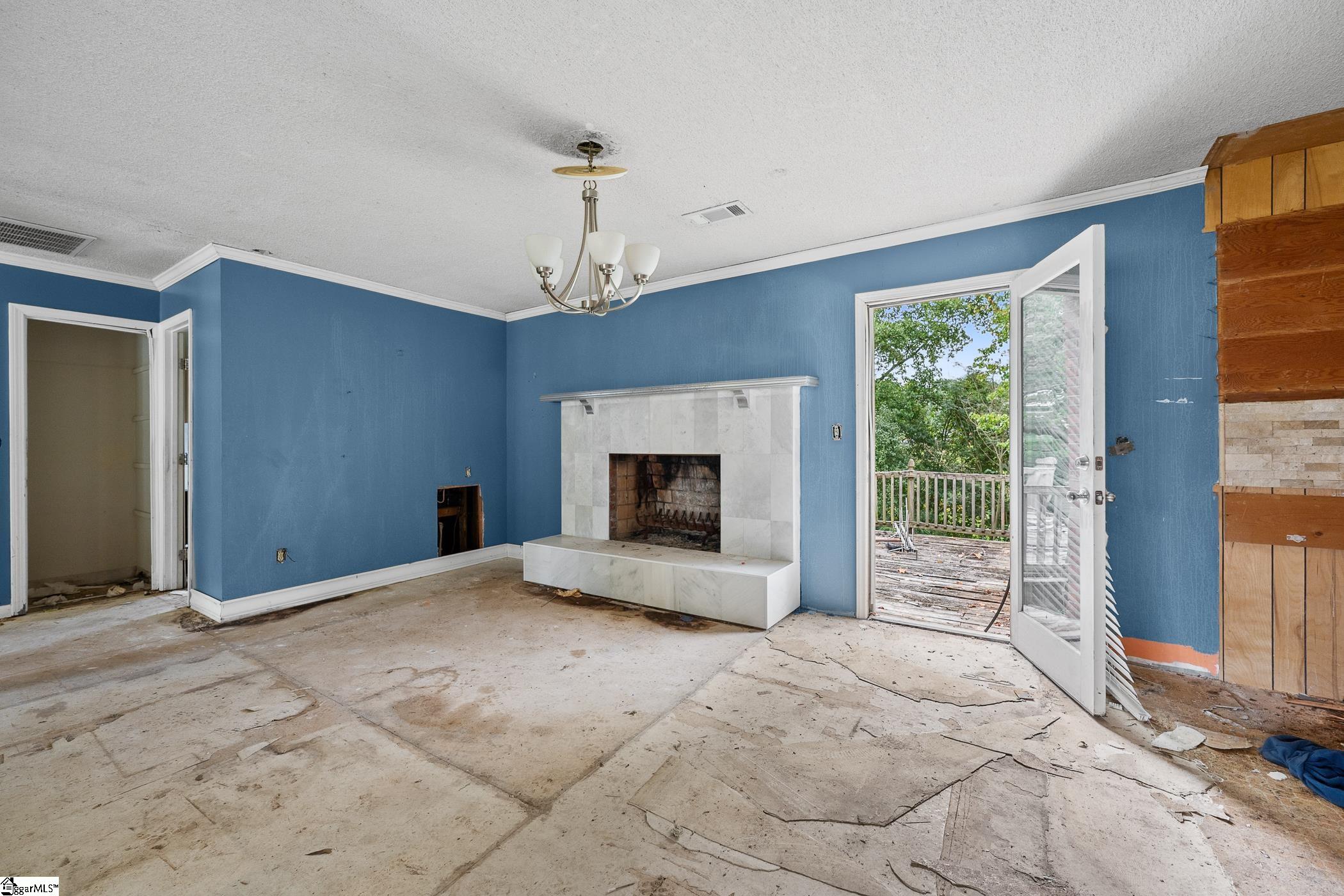 20 Alice Farr Drive Property Photo 8