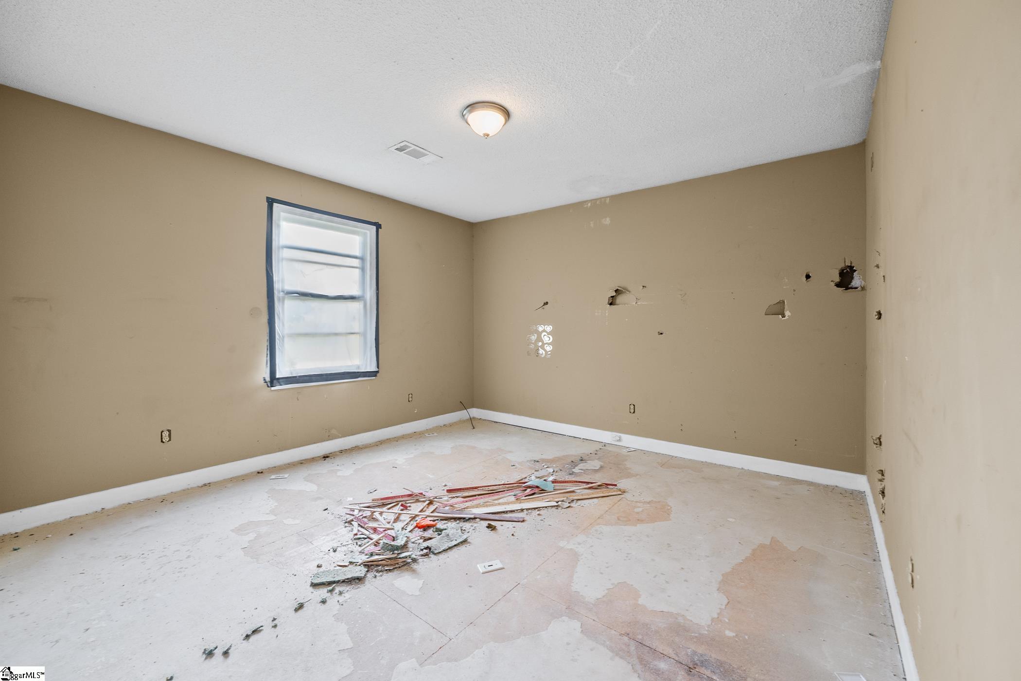 20 Alice Farr Drive Property Photo 12