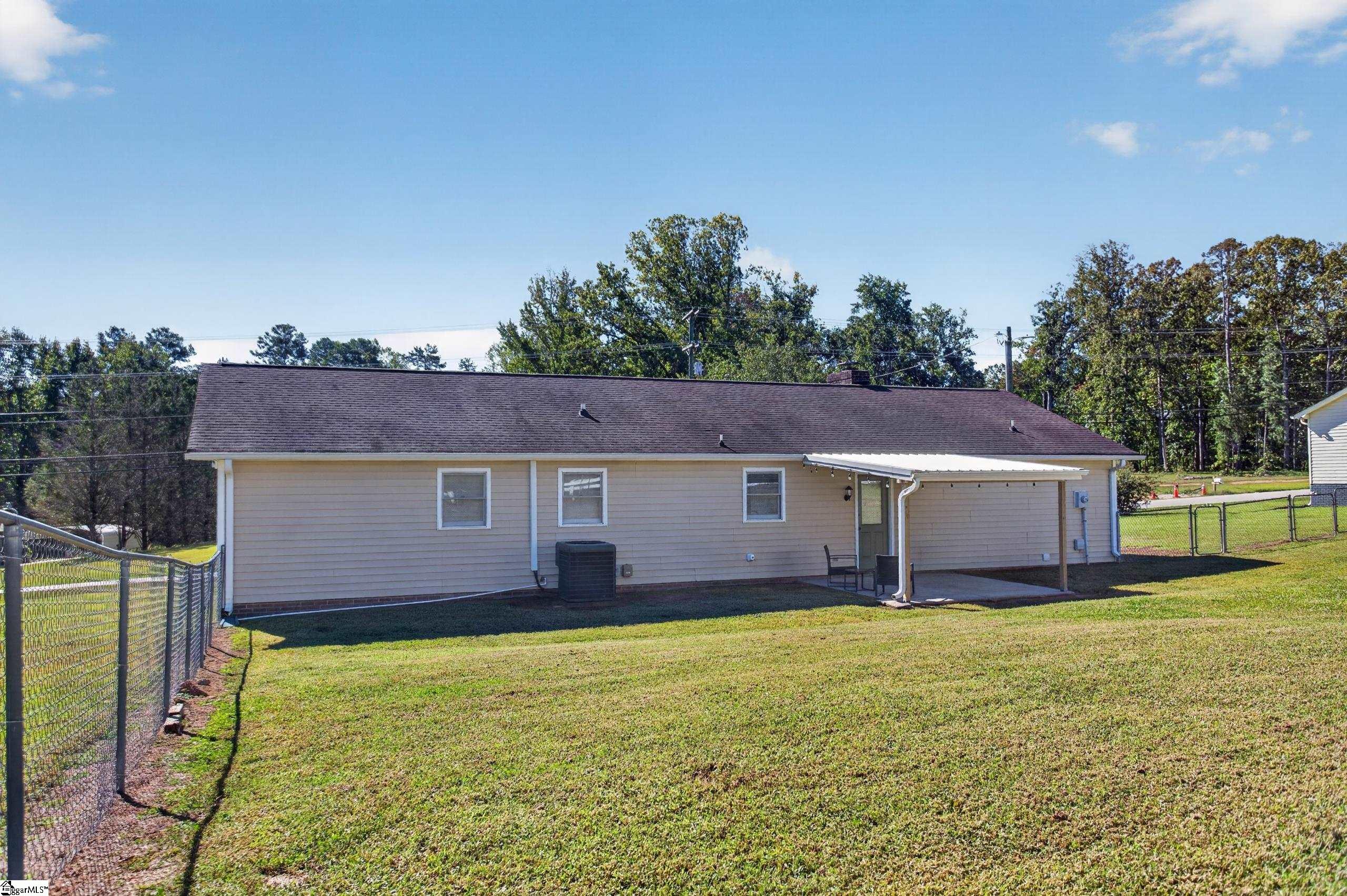 2229 Saluda Dam Road Property Photo 2