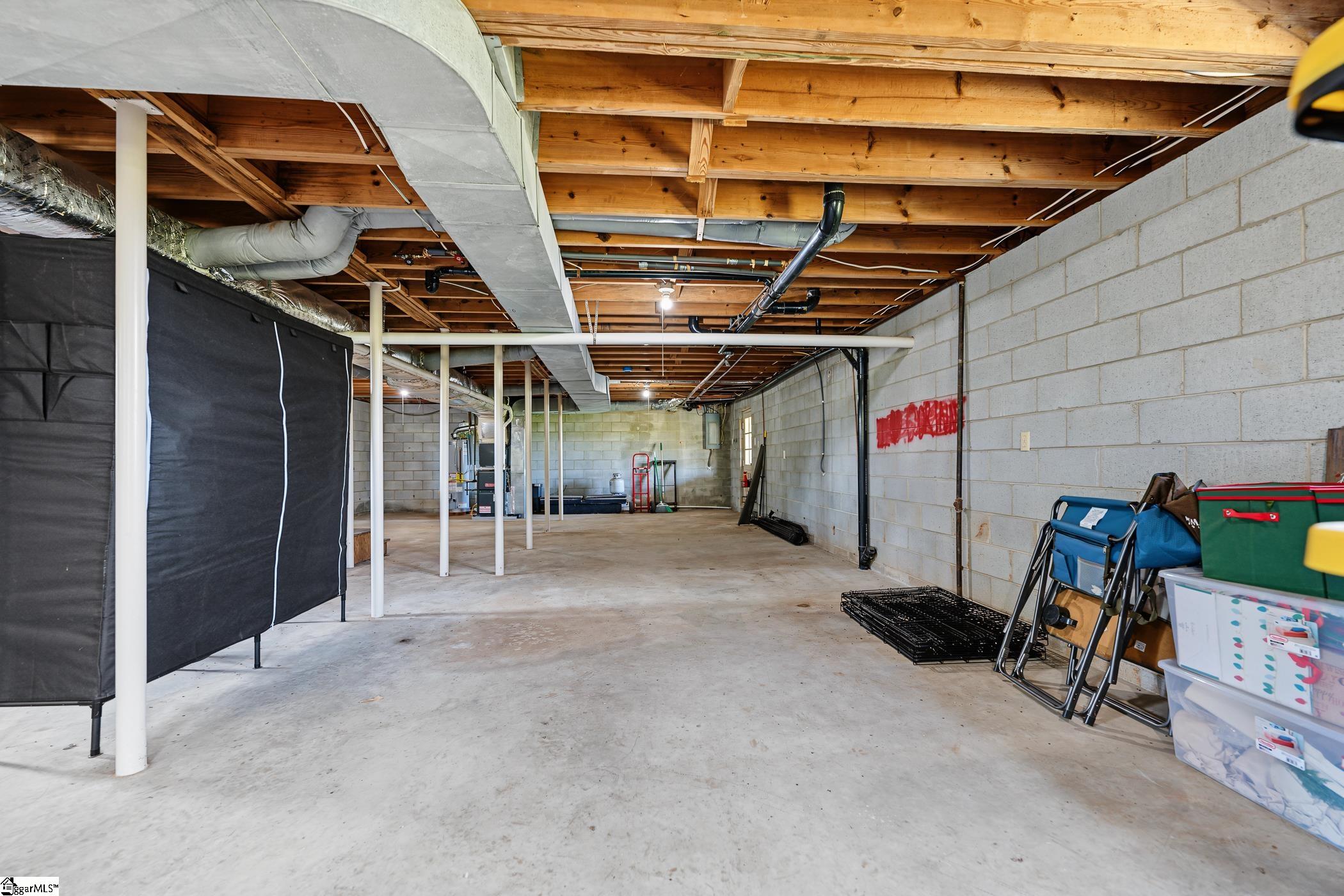 201 And Lot 7 Leila Street Property Photo 39