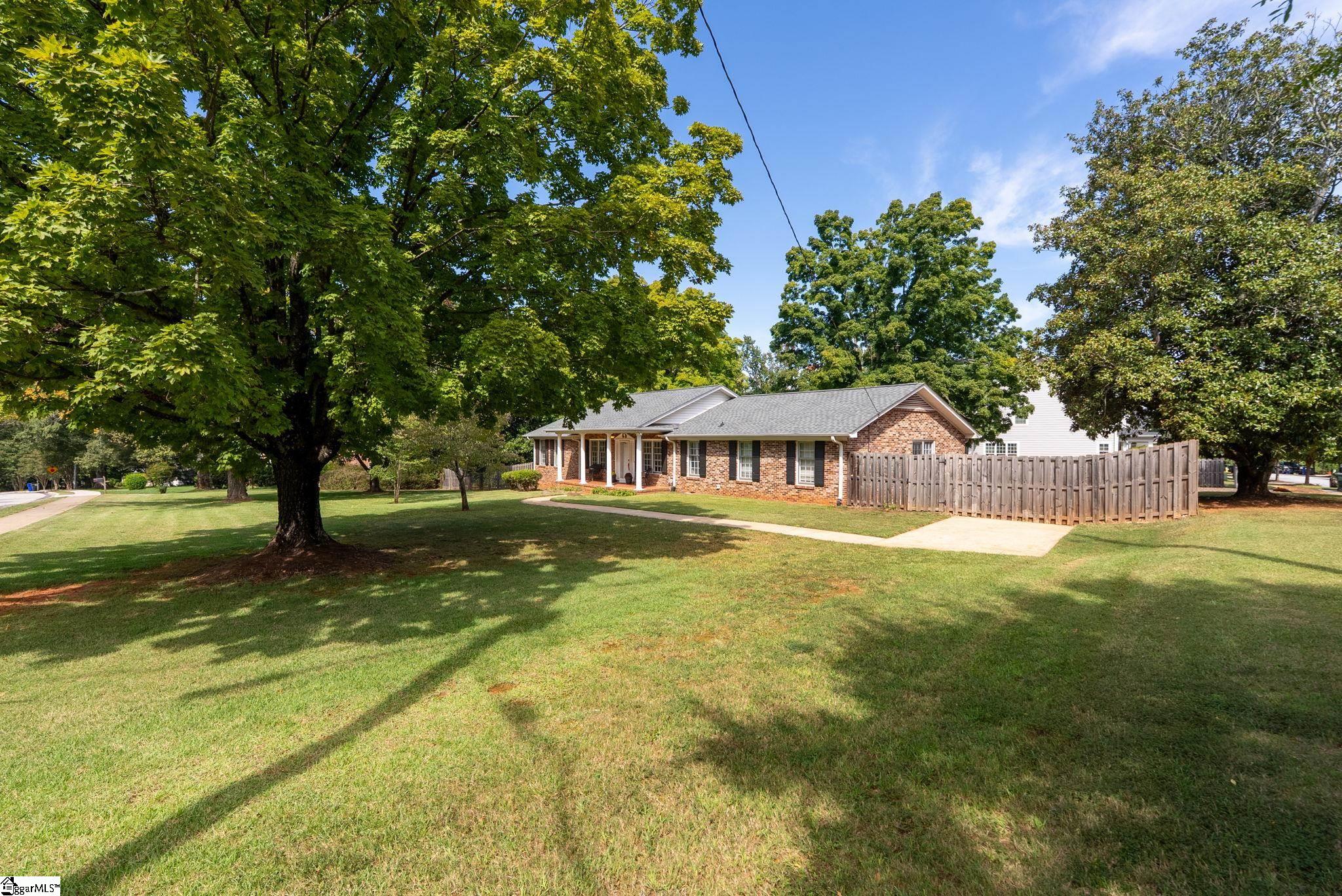 280 Henderson Road Property Photo 30