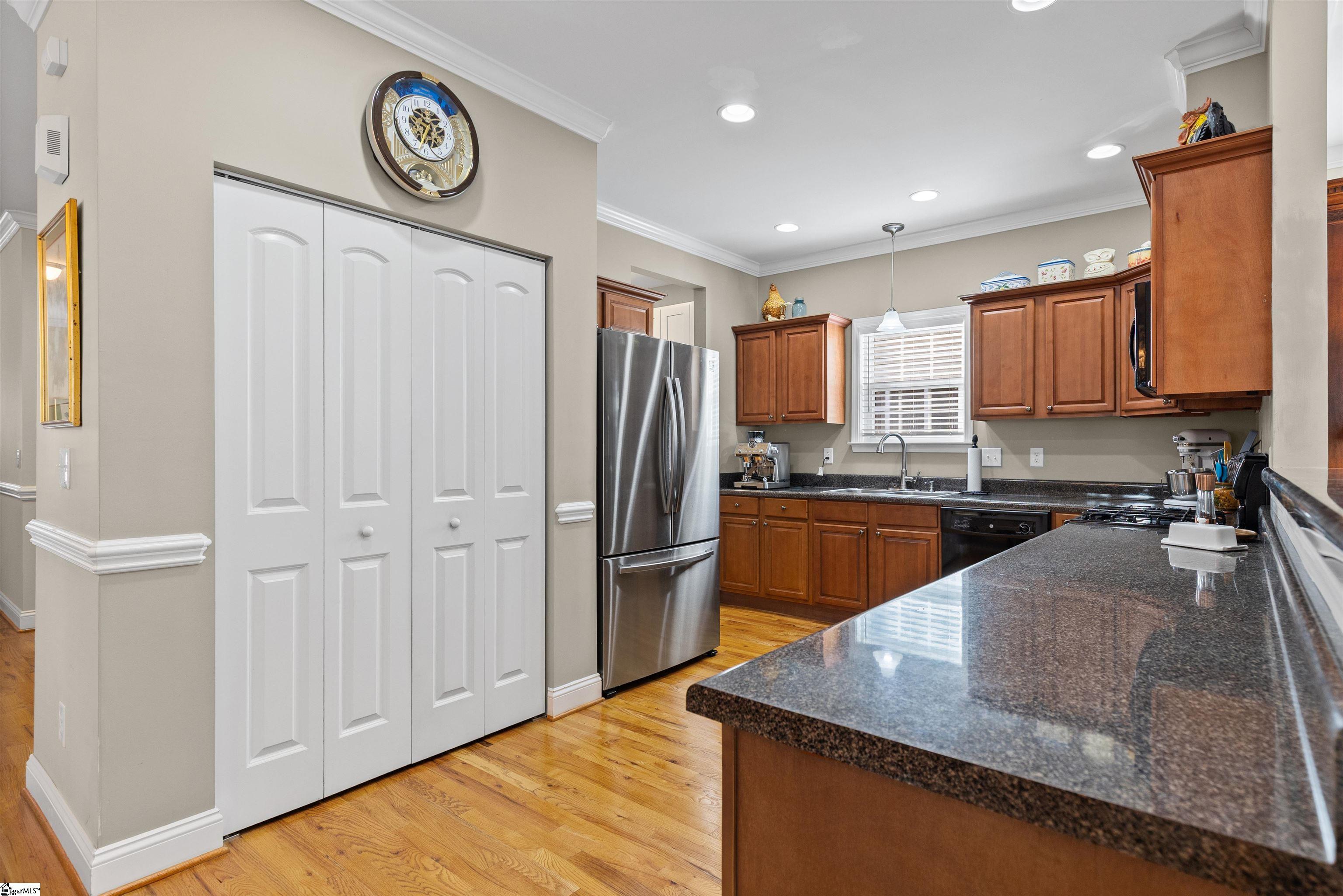 19 Carex Court Property Photo 4