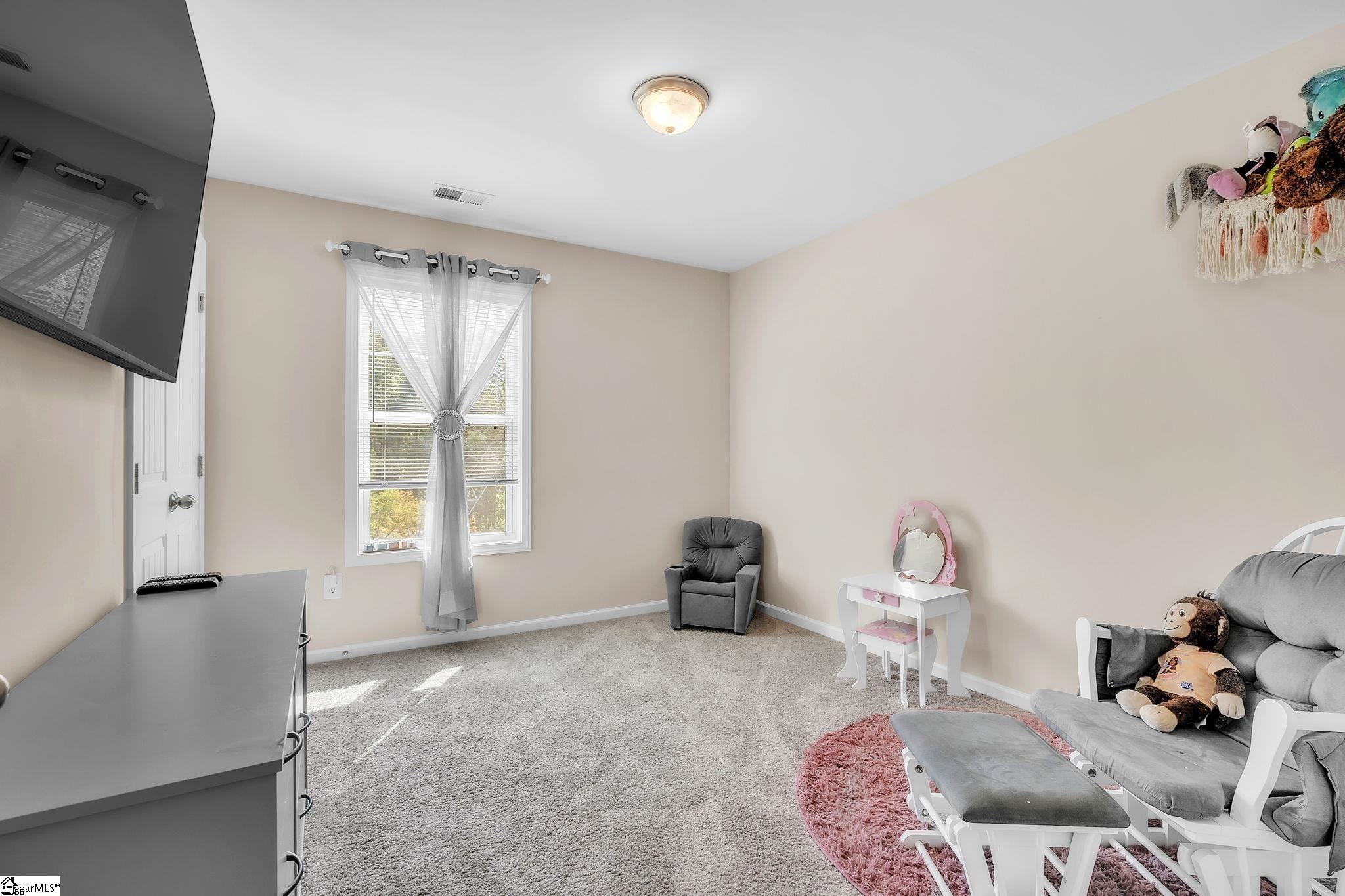 155 Highland Park Property Photo 16