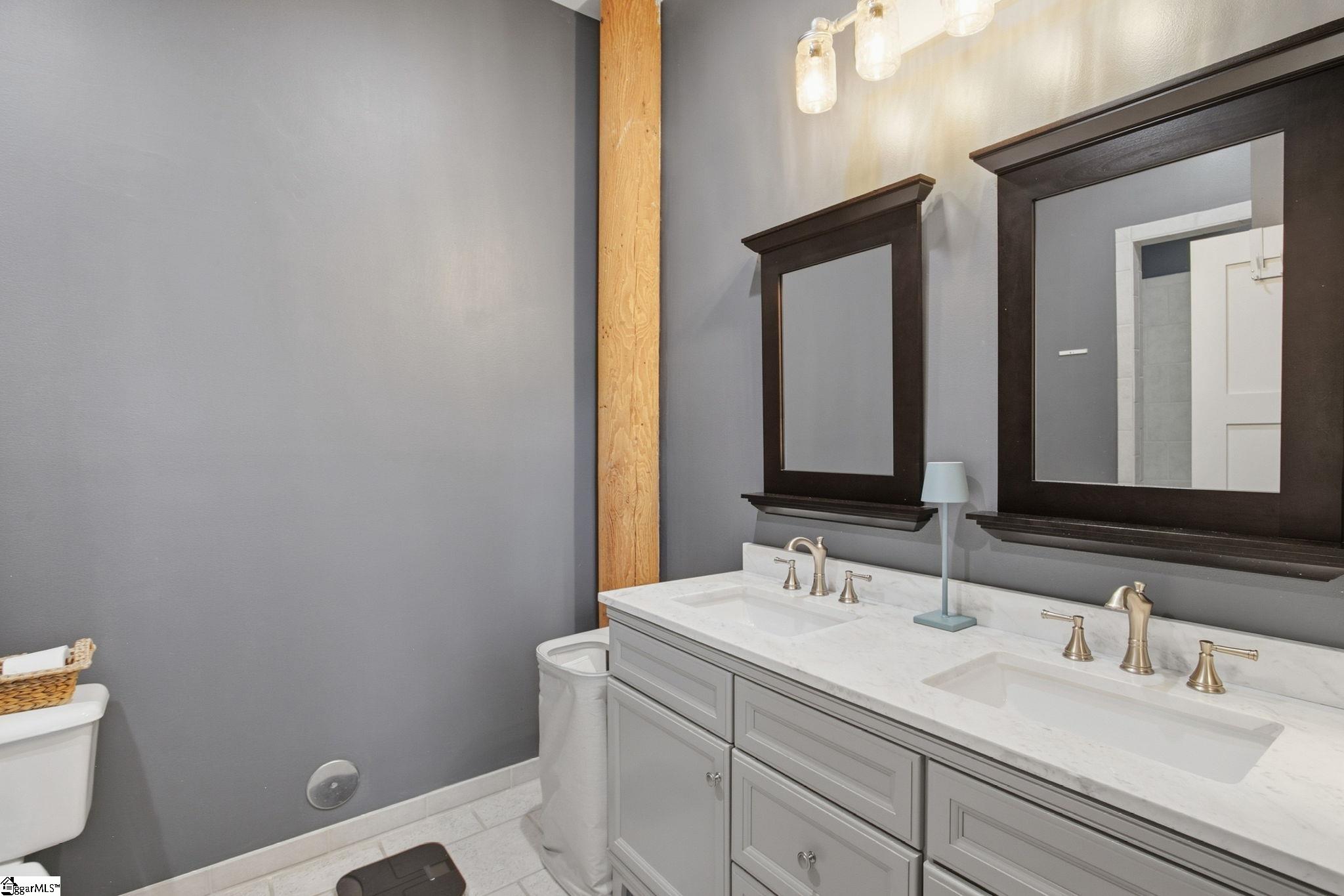 400 Mills Unit 225 Avenue Property Photo 32