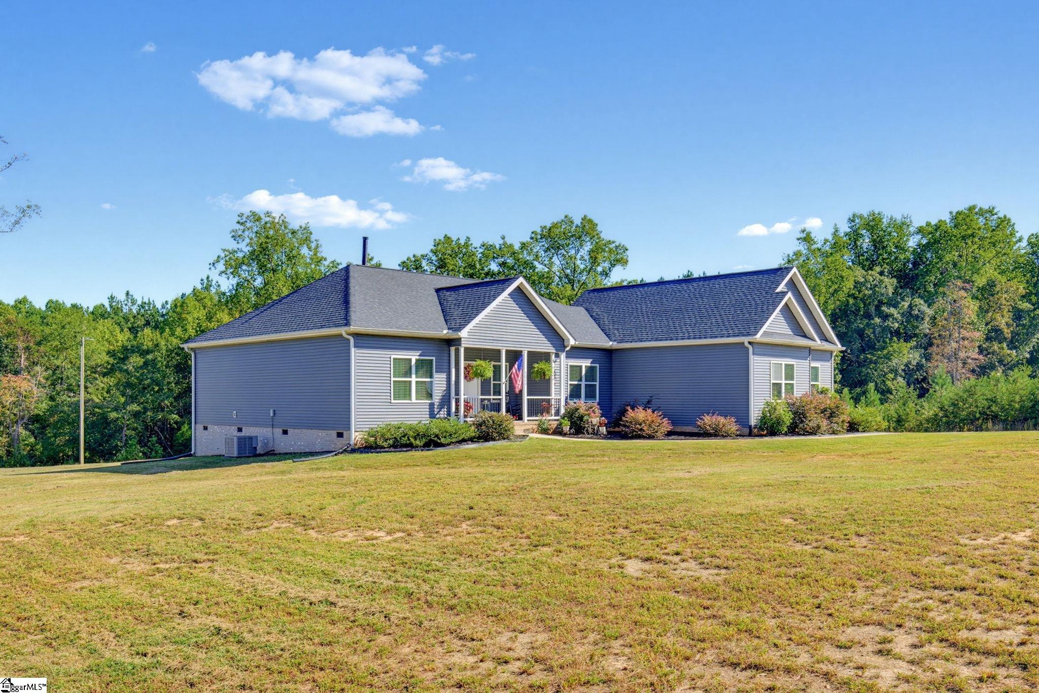 1054 Westminster Highway Property Photo 1