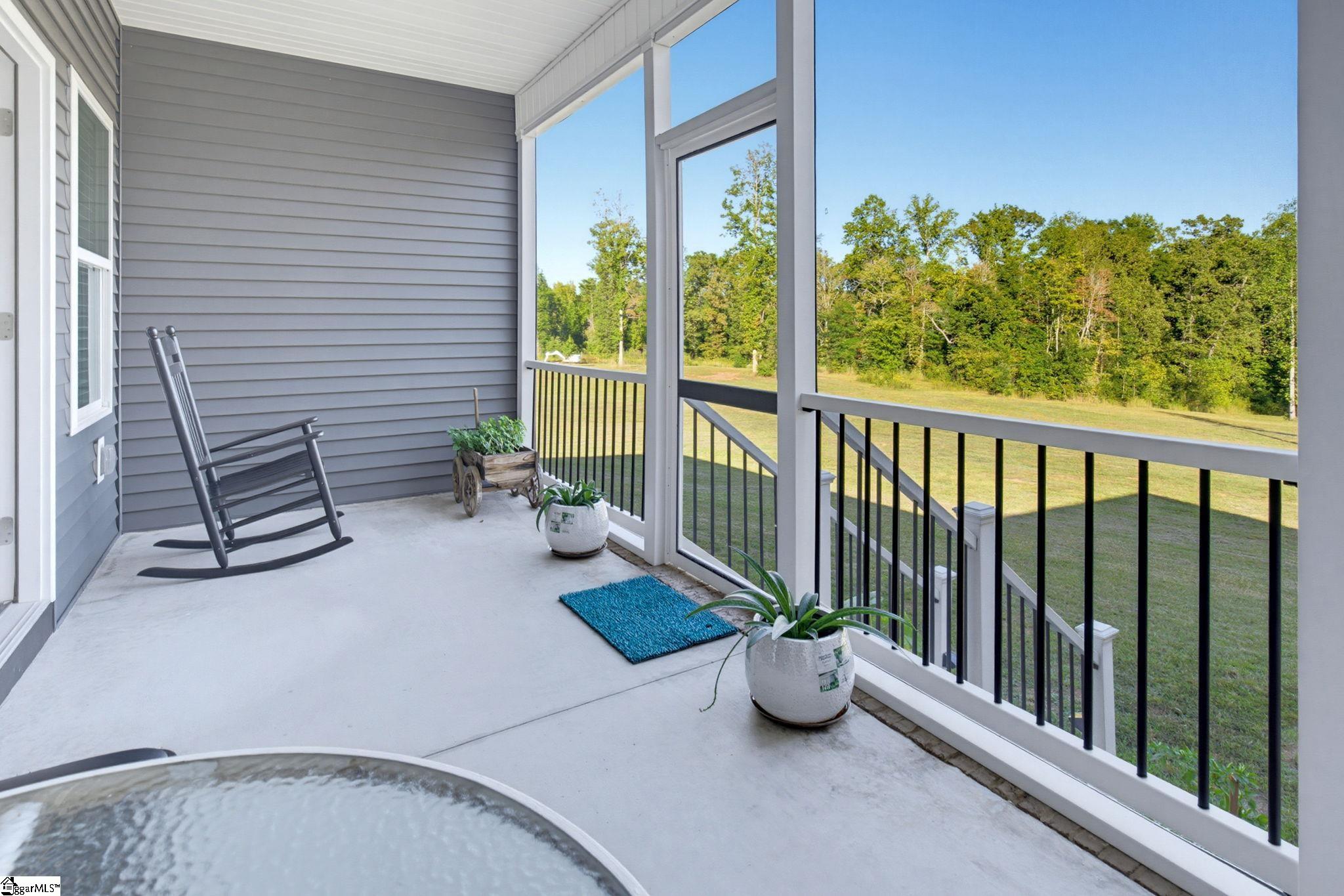 1054 Westminster Highway Property Photo 21