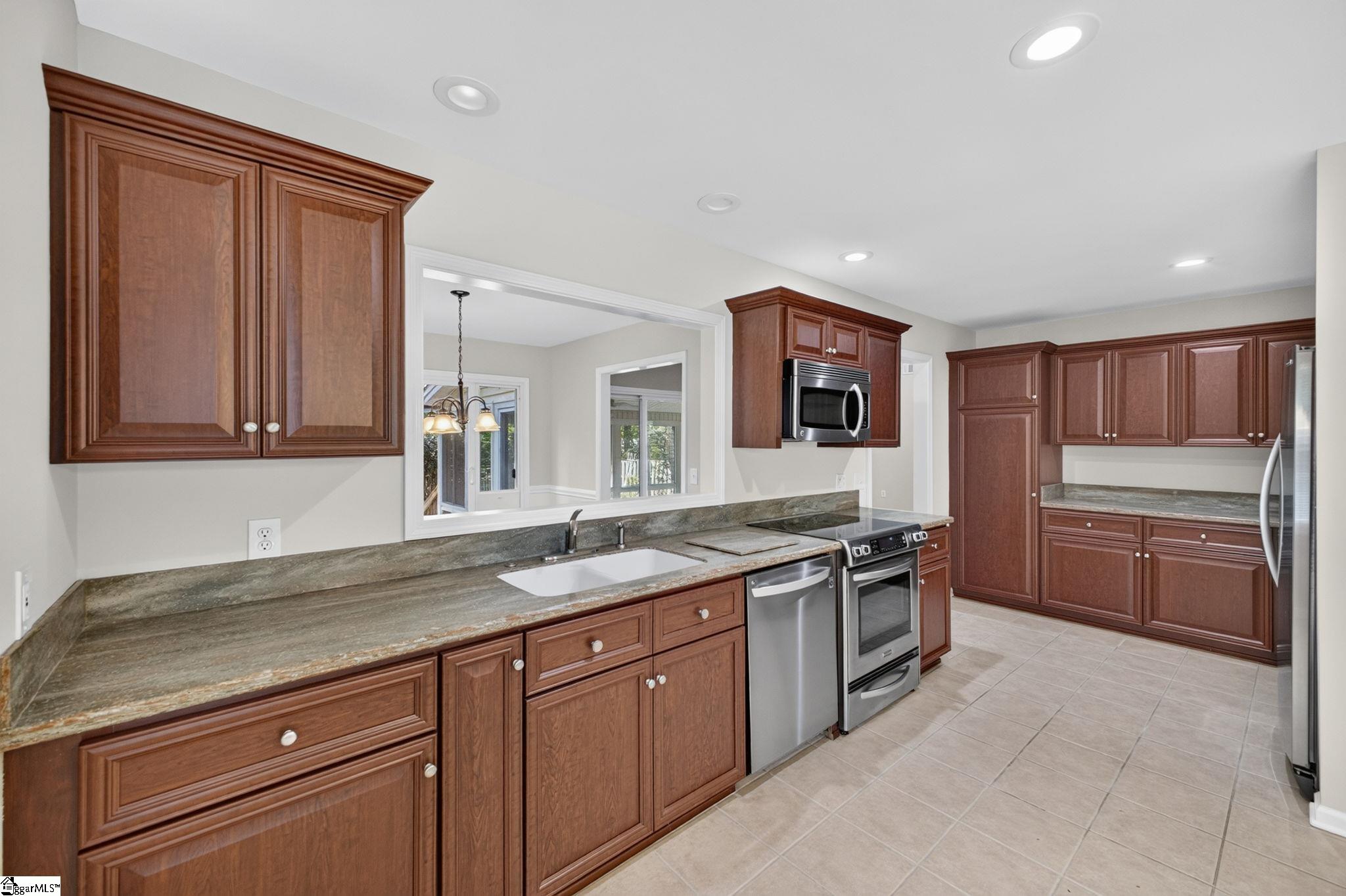 134 Forest Lake Drive Property Photo 11
