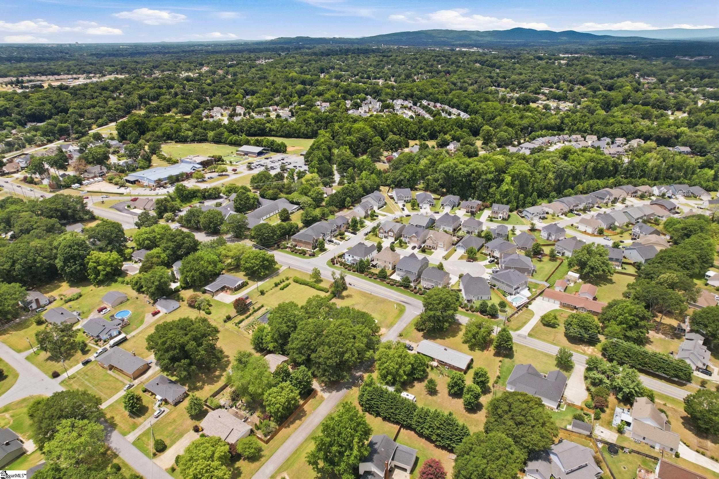 400 Blue Peak Court Property Photo 43