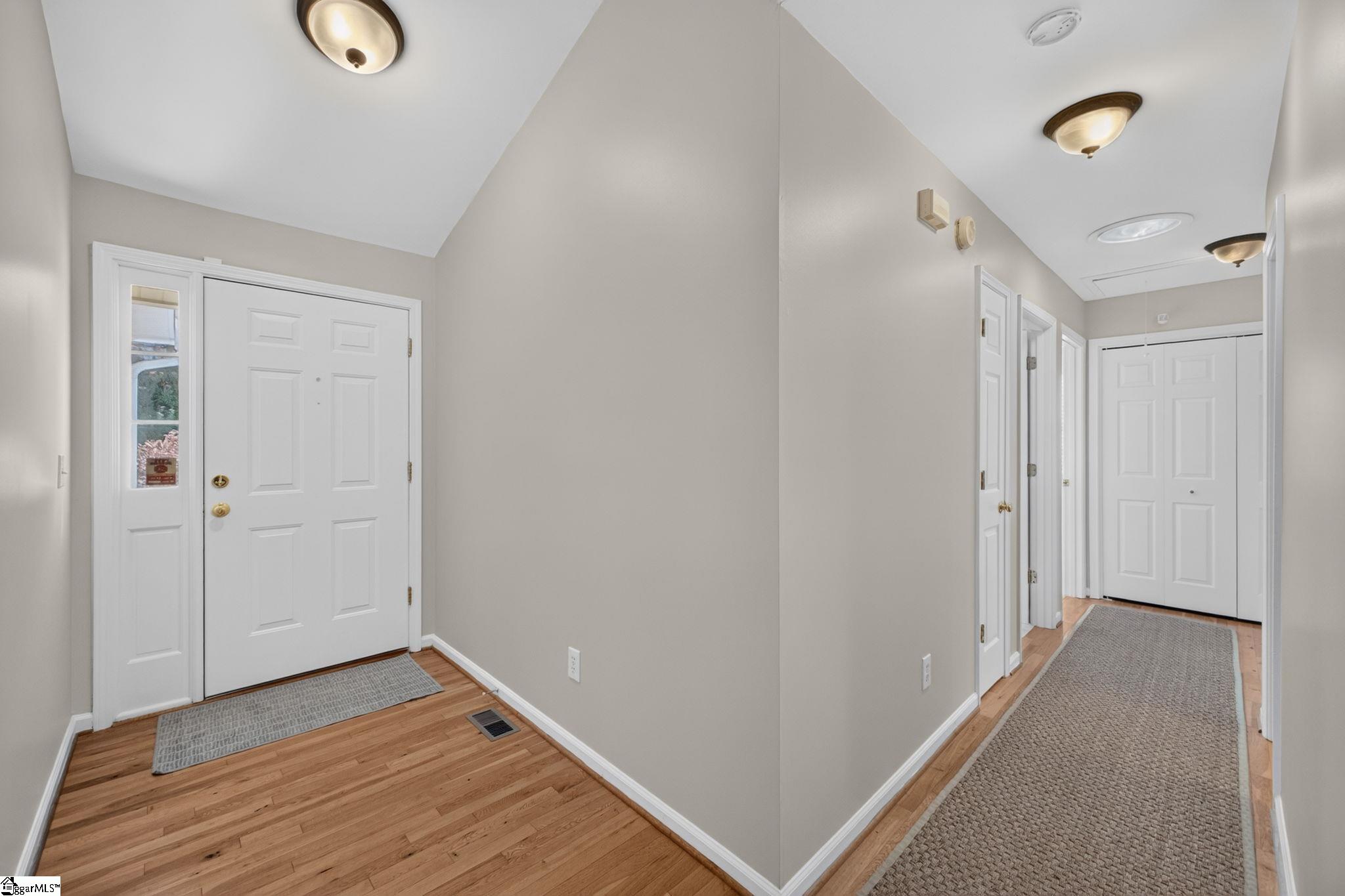 5 Leighton Court Property Photo 3