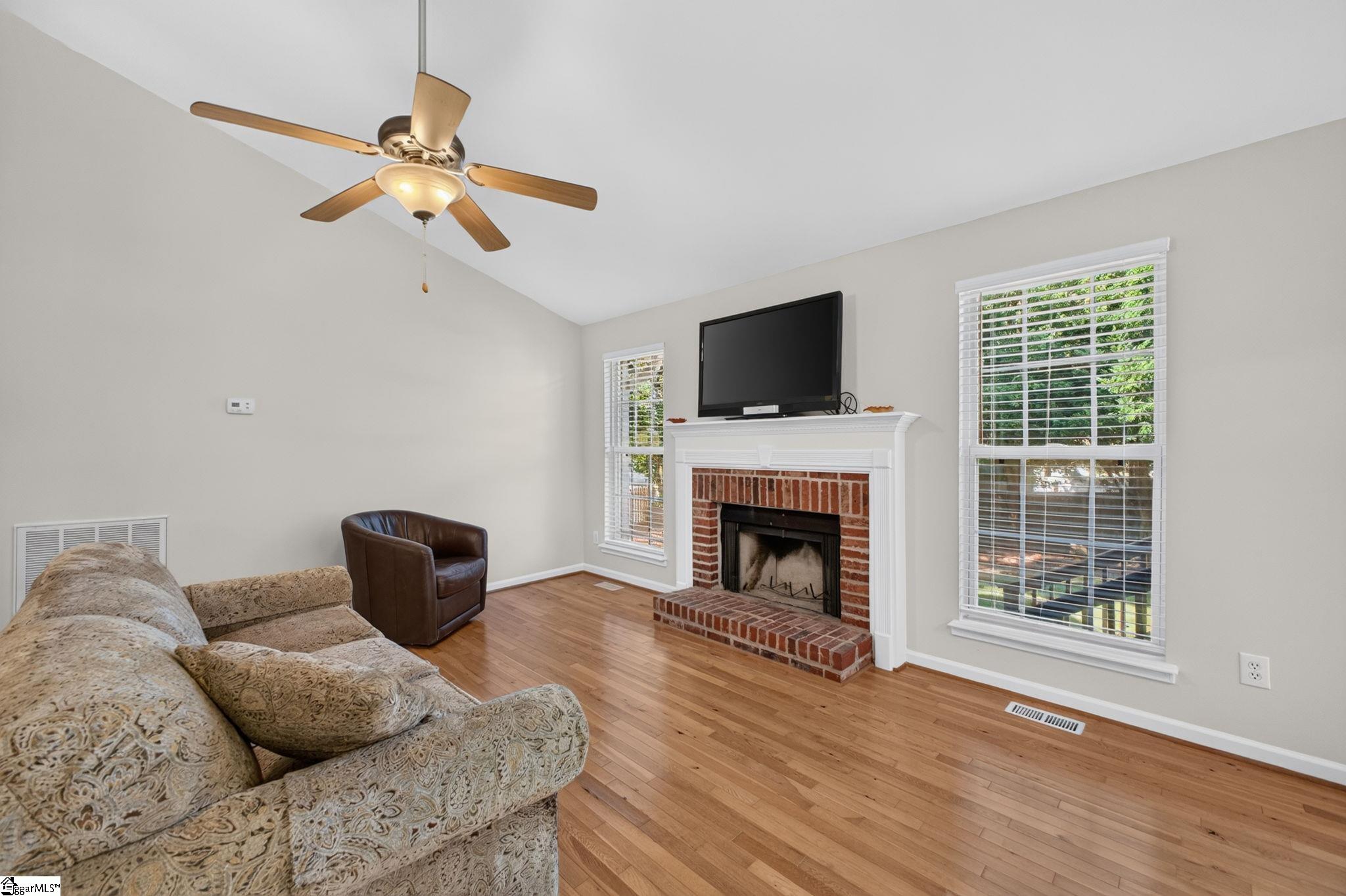 5 Leighton Court Property Photo 5
