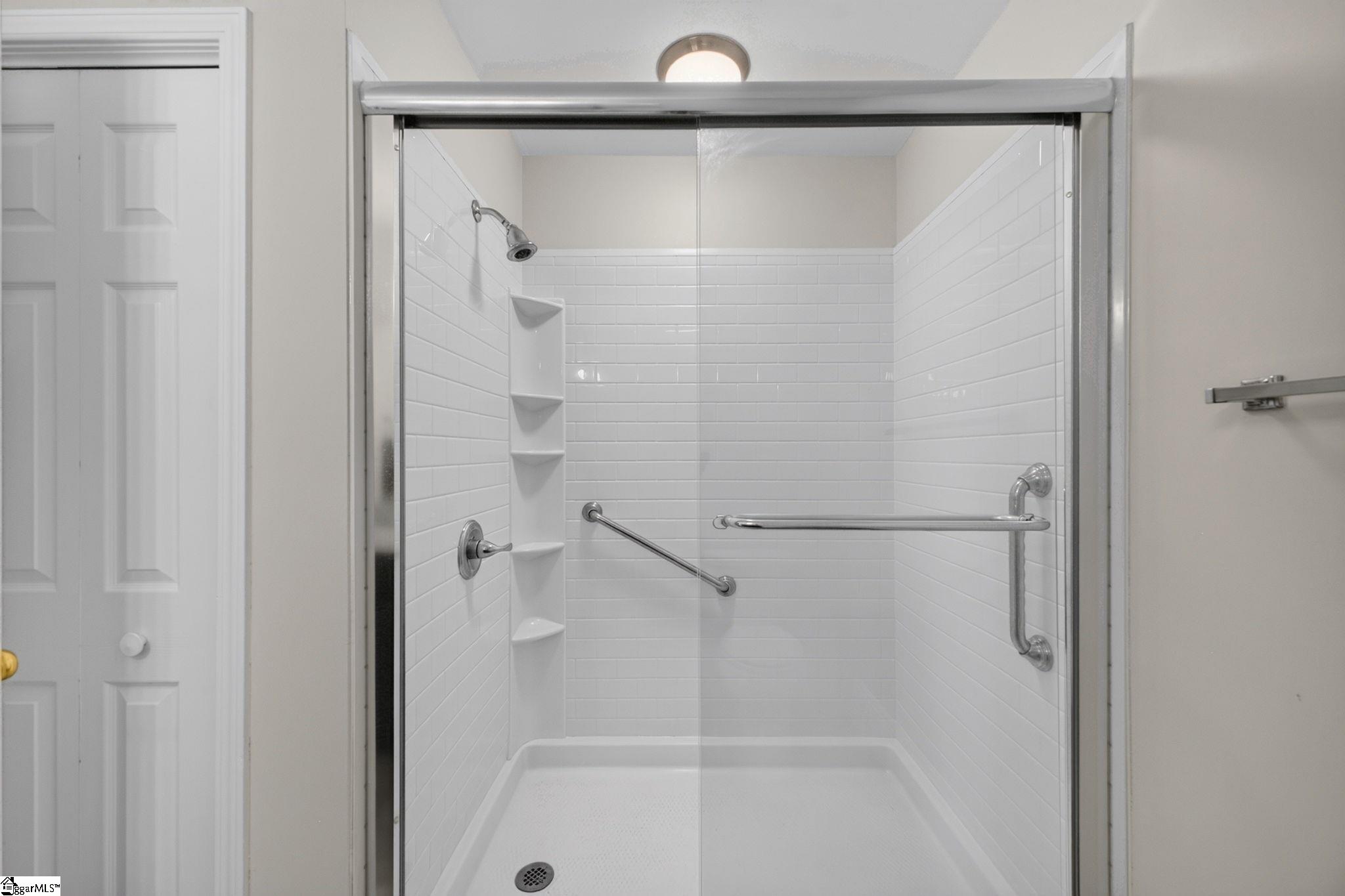 5 Leighton Court Property Photo 23