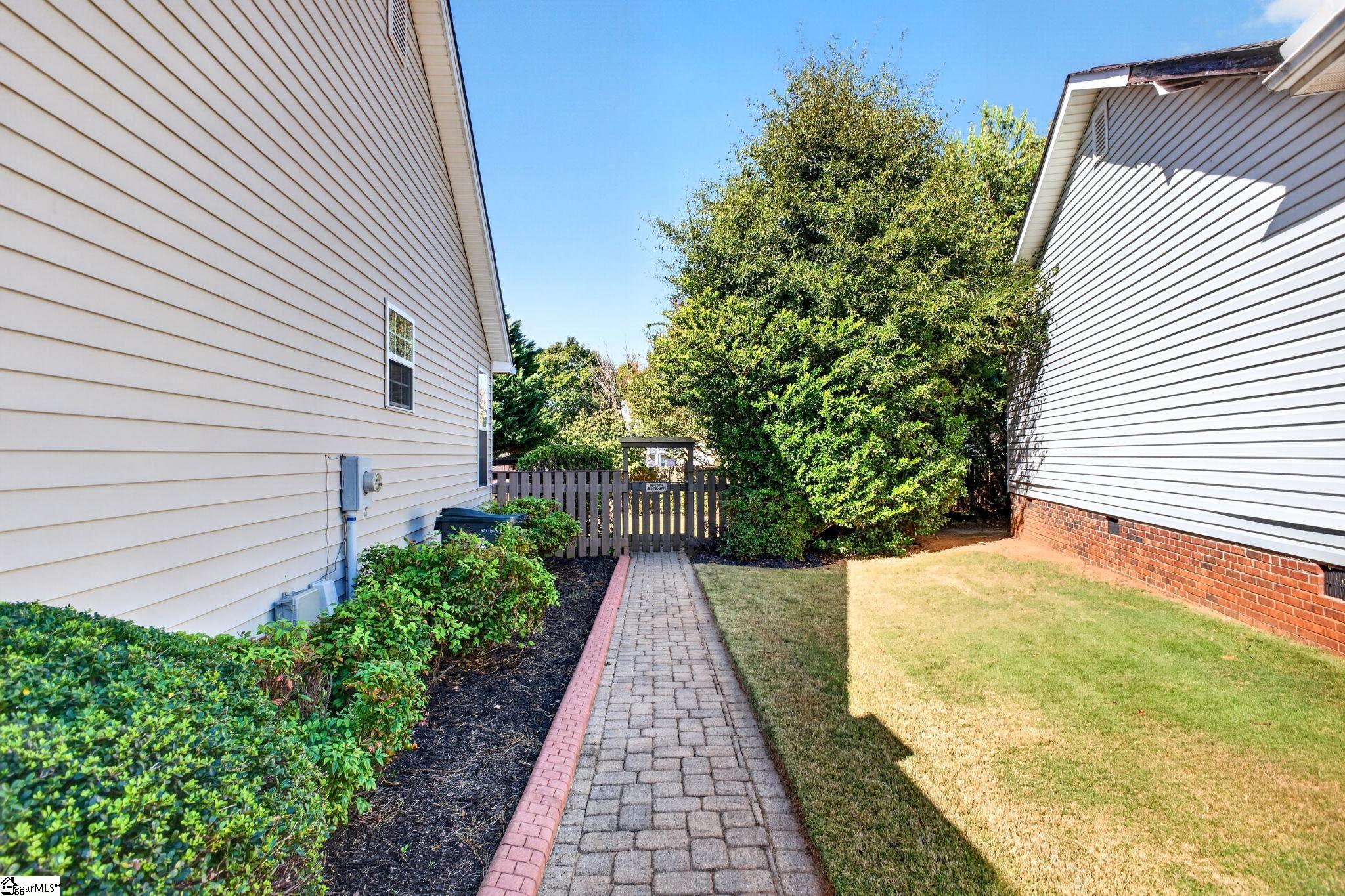 5 Leighton Court Property Photo 31