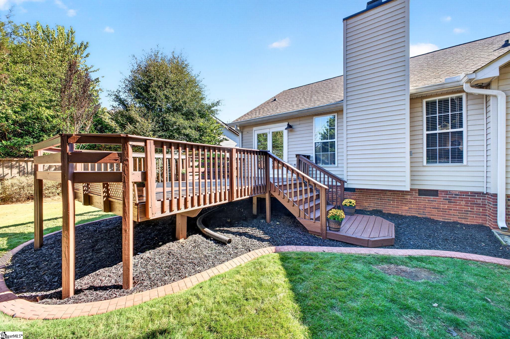 5 Leighton Court Property Photo 33