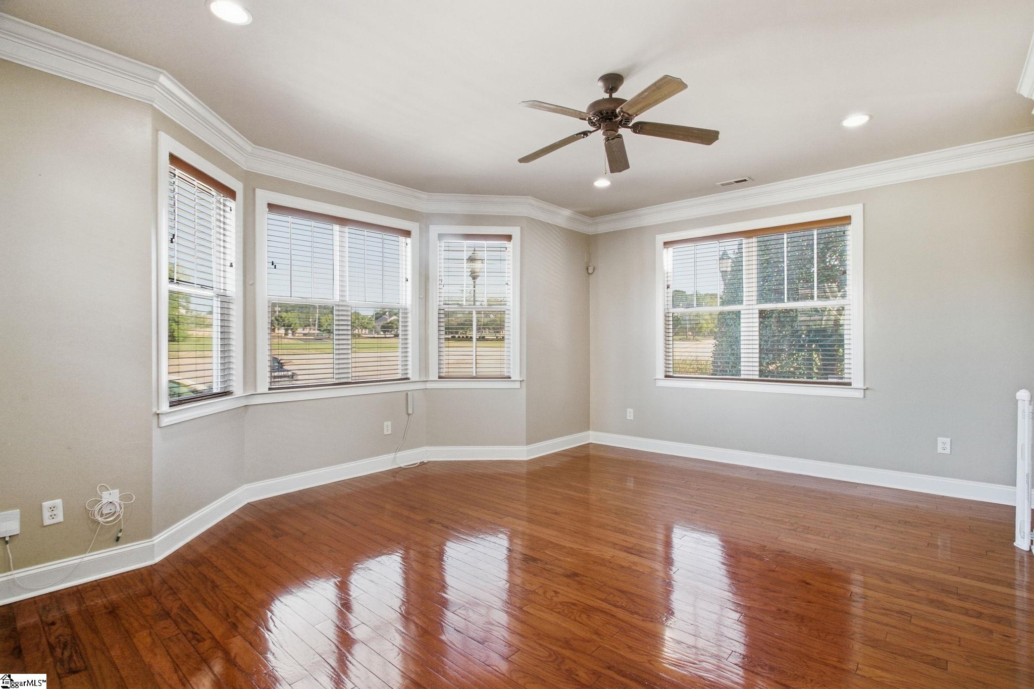 19 Jay Street Property Photo 7