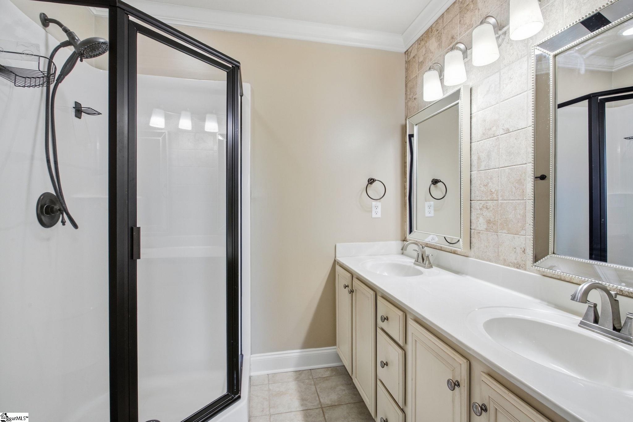 19 Jay Street Property Photo 19