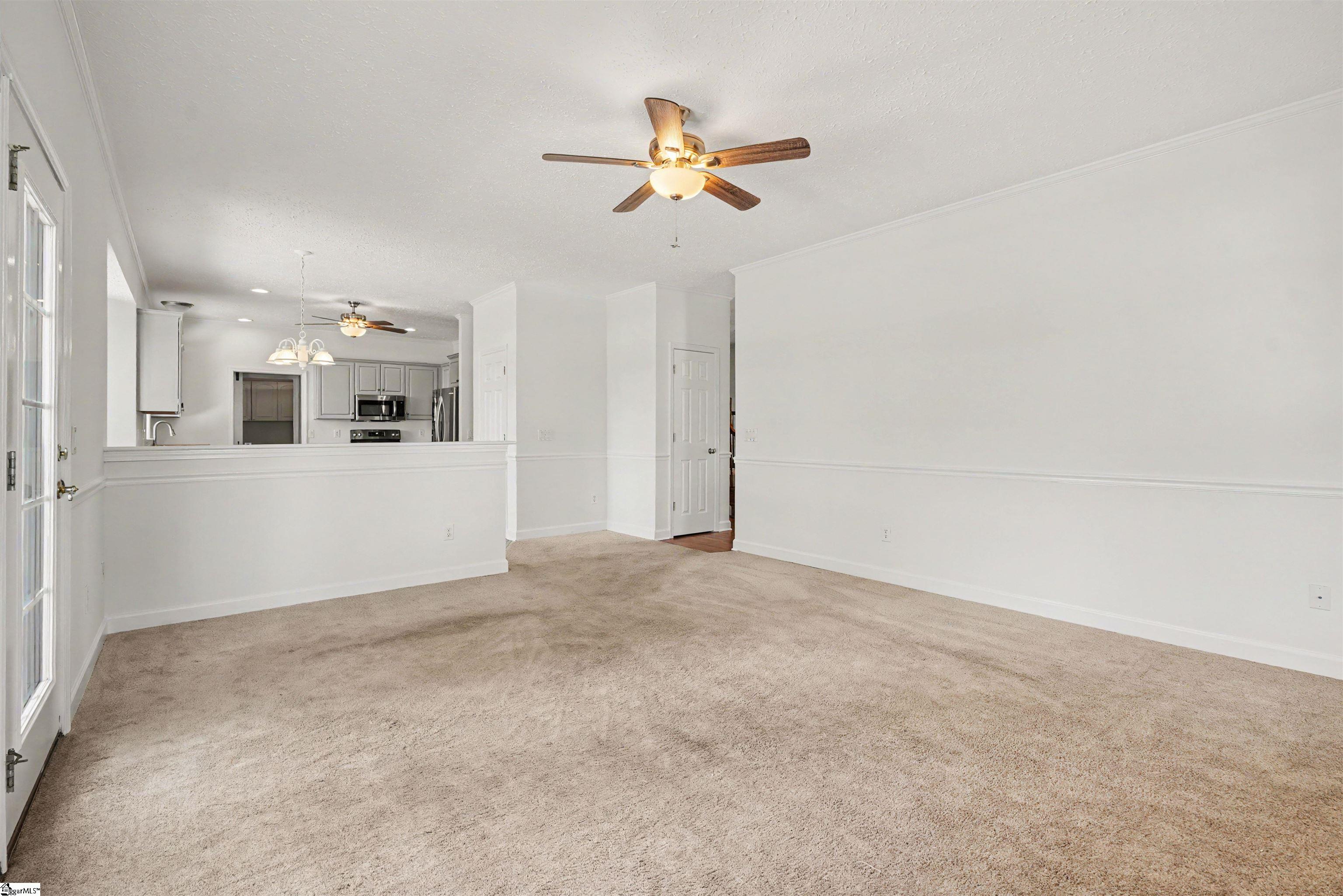 310 Saddlebred Drive Property Photo 11