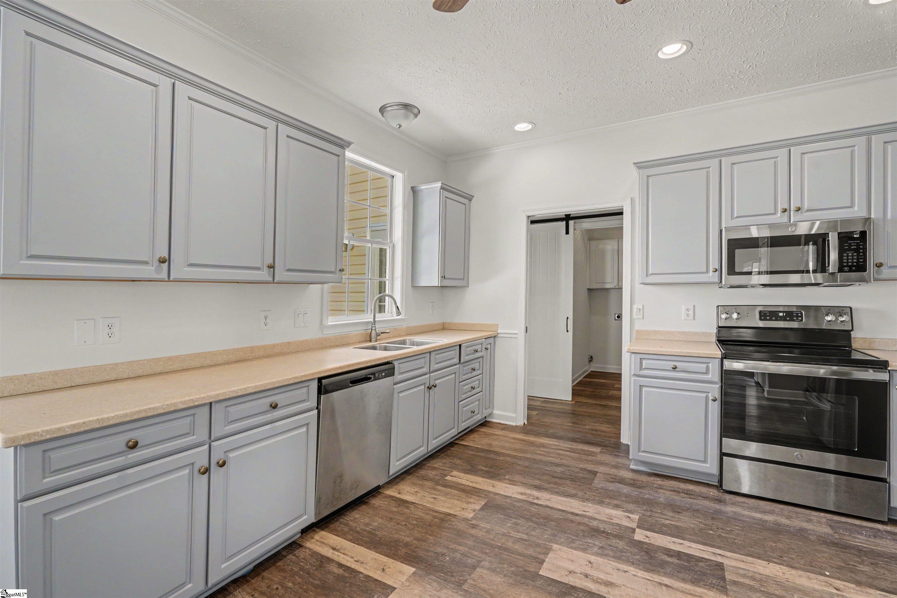 310 Saddlebred Drive Property Photo 13
