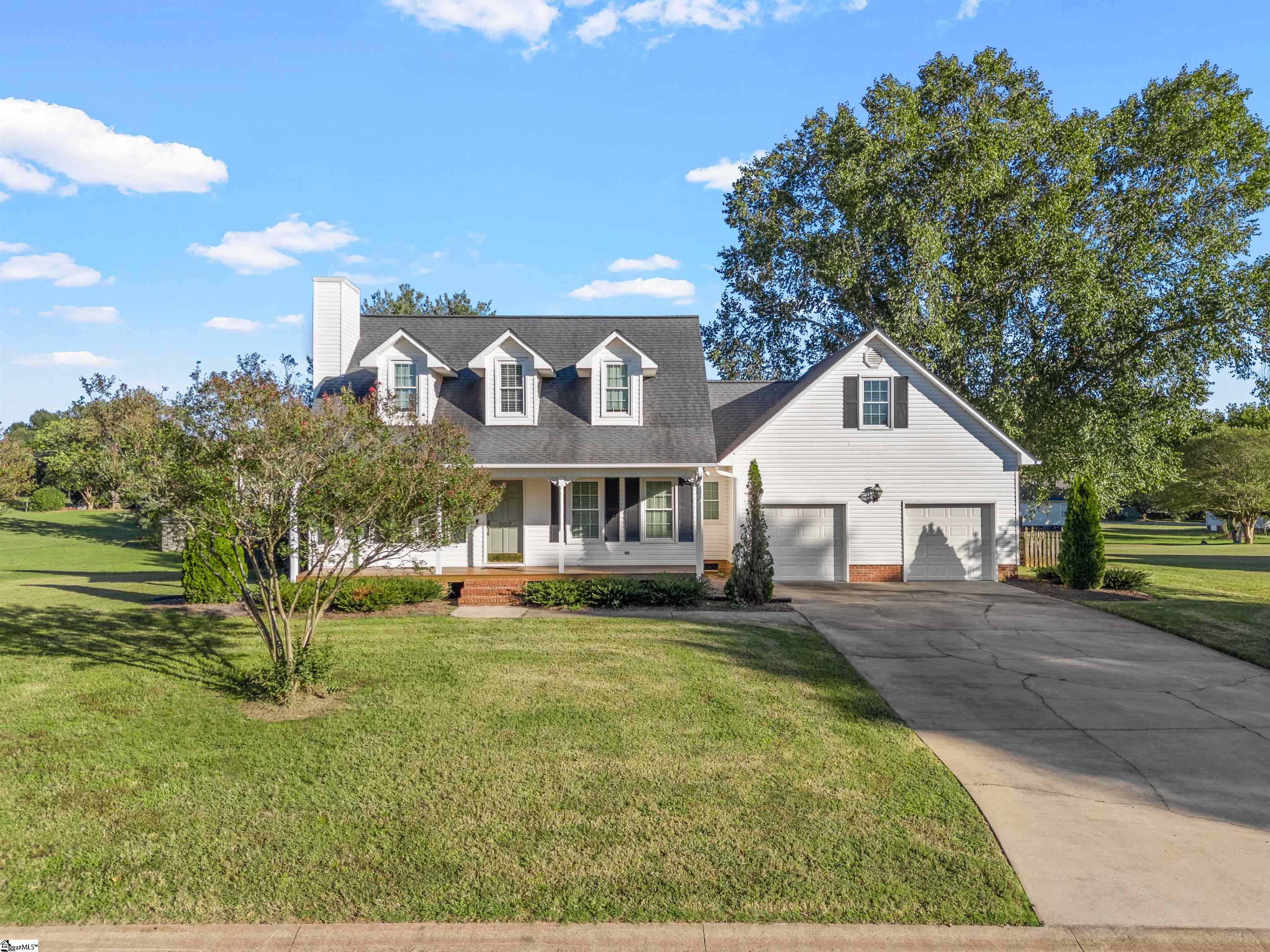 207 Sw Fieldsedge Drive Property Photo 1