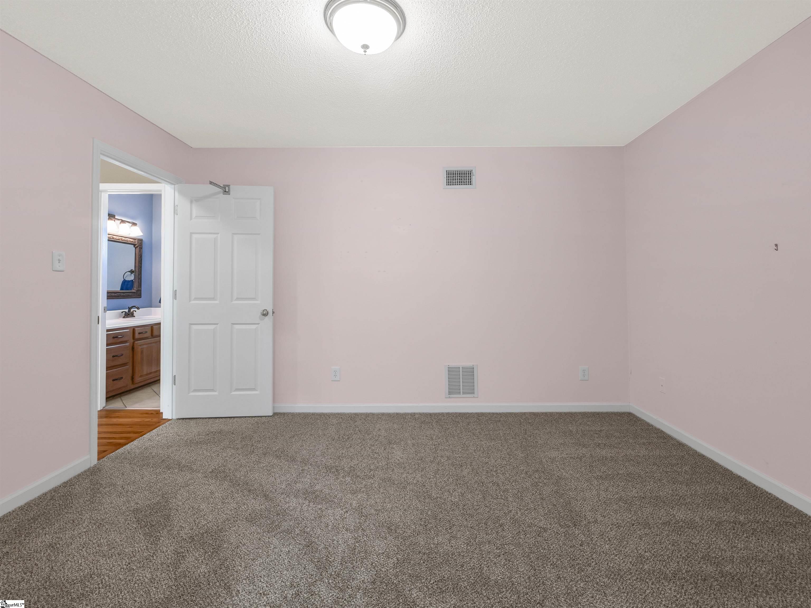 207 Sw Fieldsedge Drive Property Photo 32