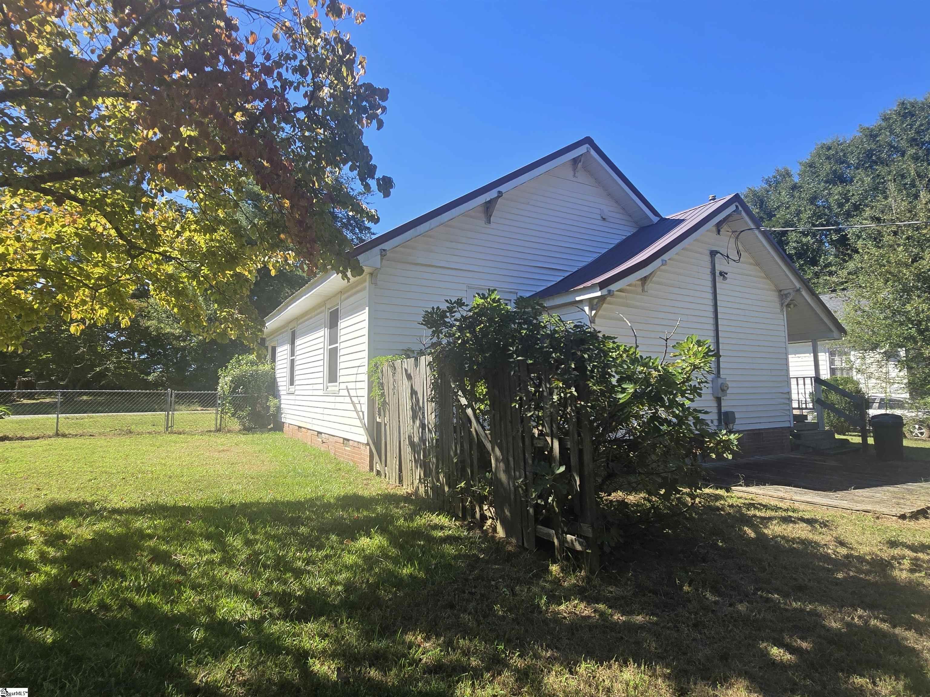 117 Wellington Street Property Photo 10