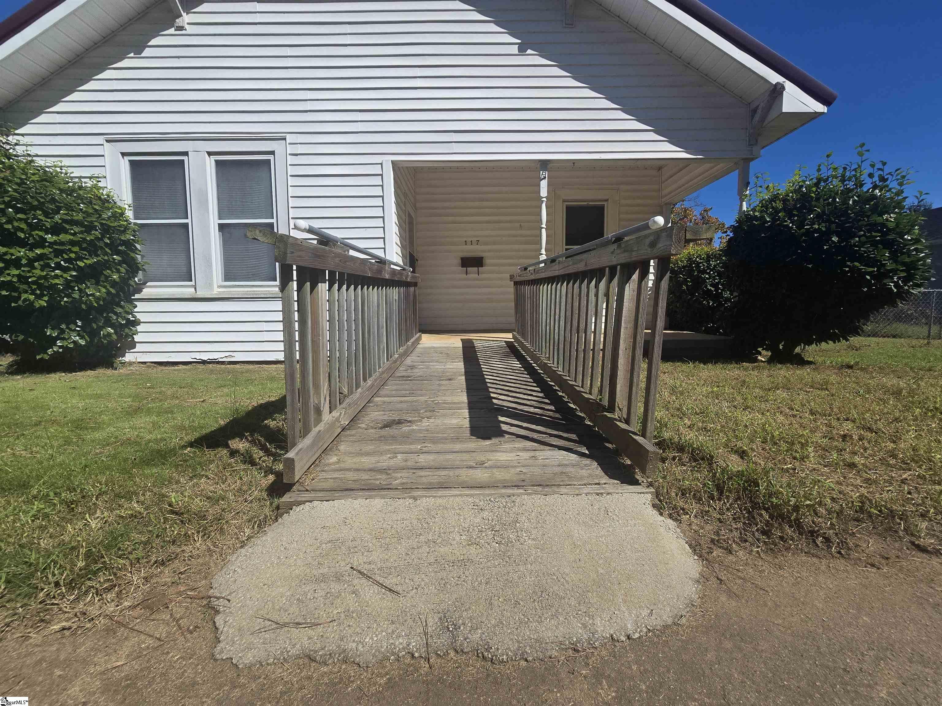 117 Wellington Street Property Photo 13